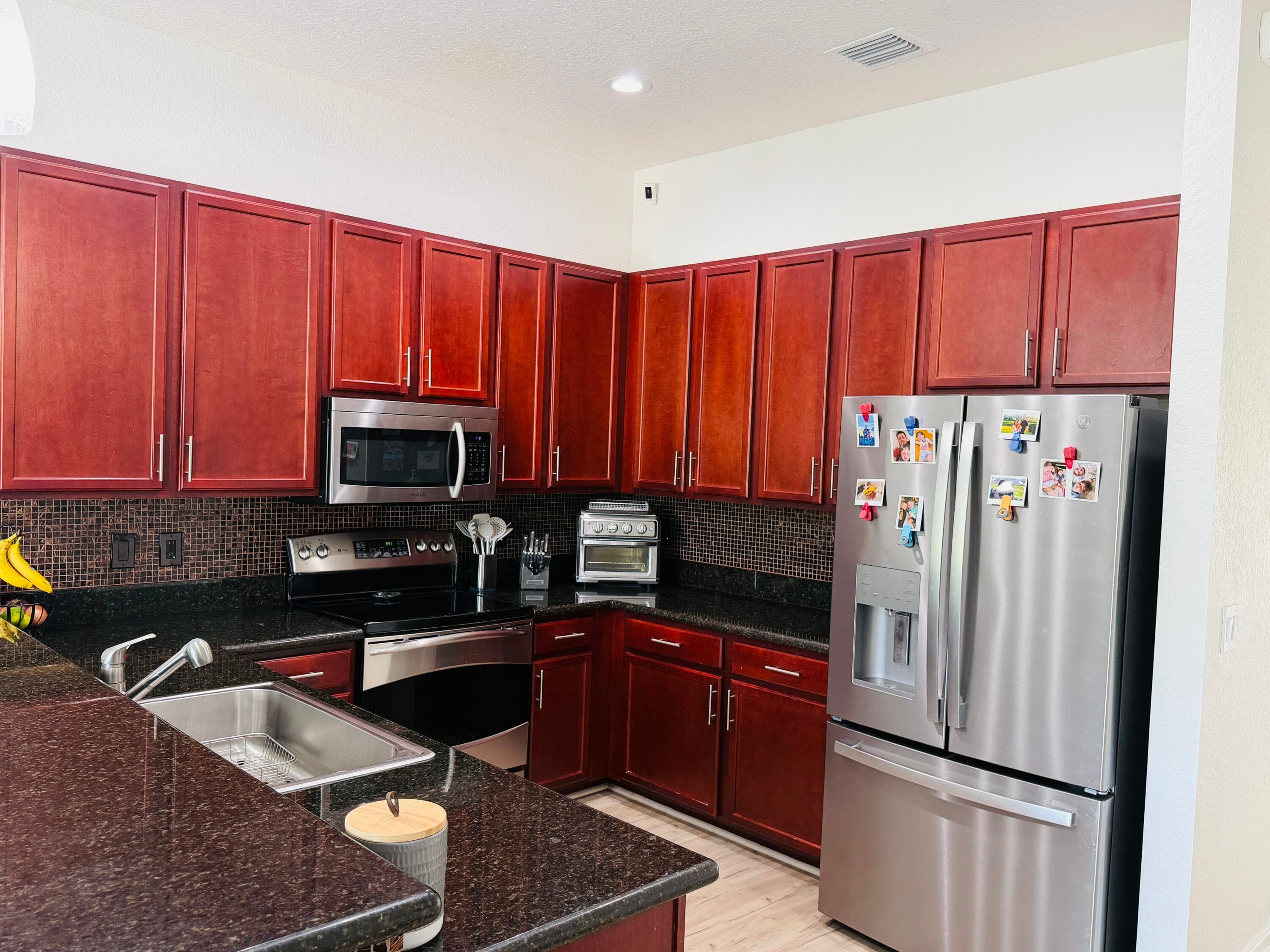 8469 Calabria Lakes Drive, Boynton Beach, FL 33473 — photo 15 of 68