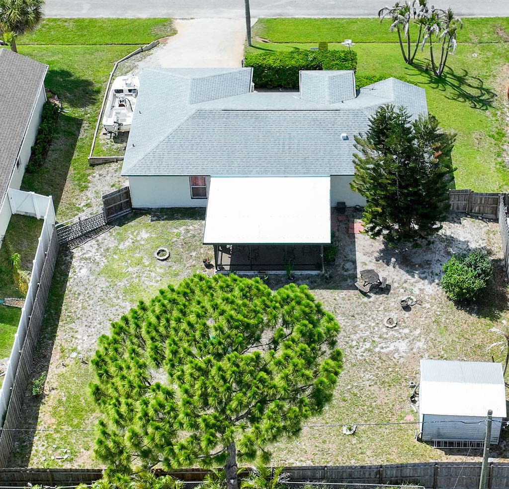 726 Tuxedo Terrace, Sebastian, FL 32958 — photo 13 of 32