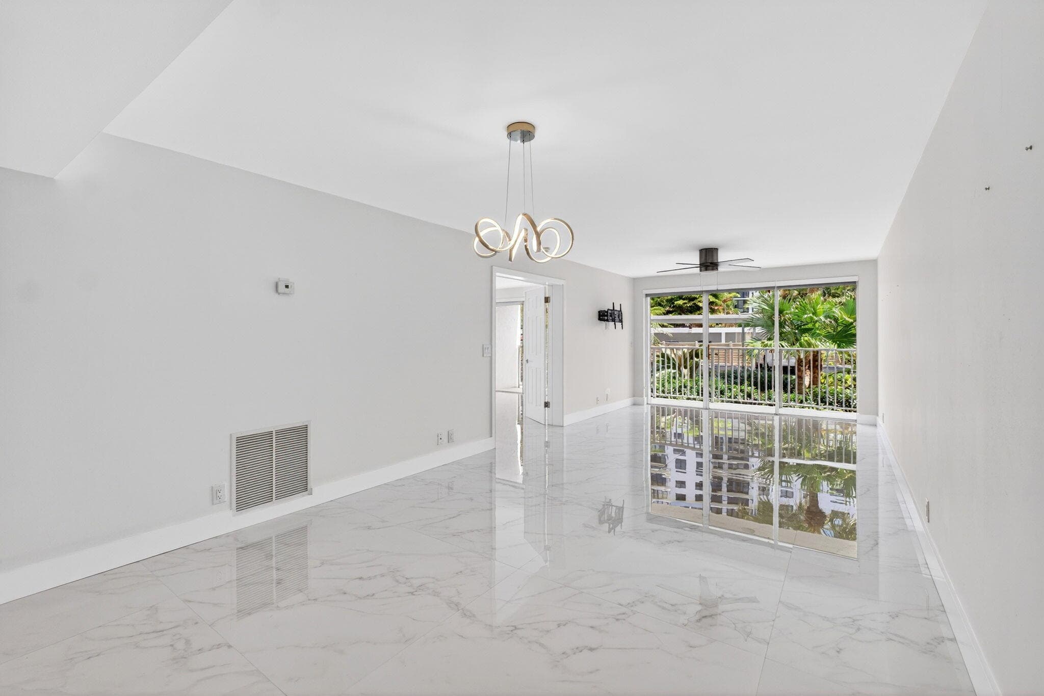 3901 S Flagler Drive 105, West Palm Beach, FL 33405 — photo 4 of 19