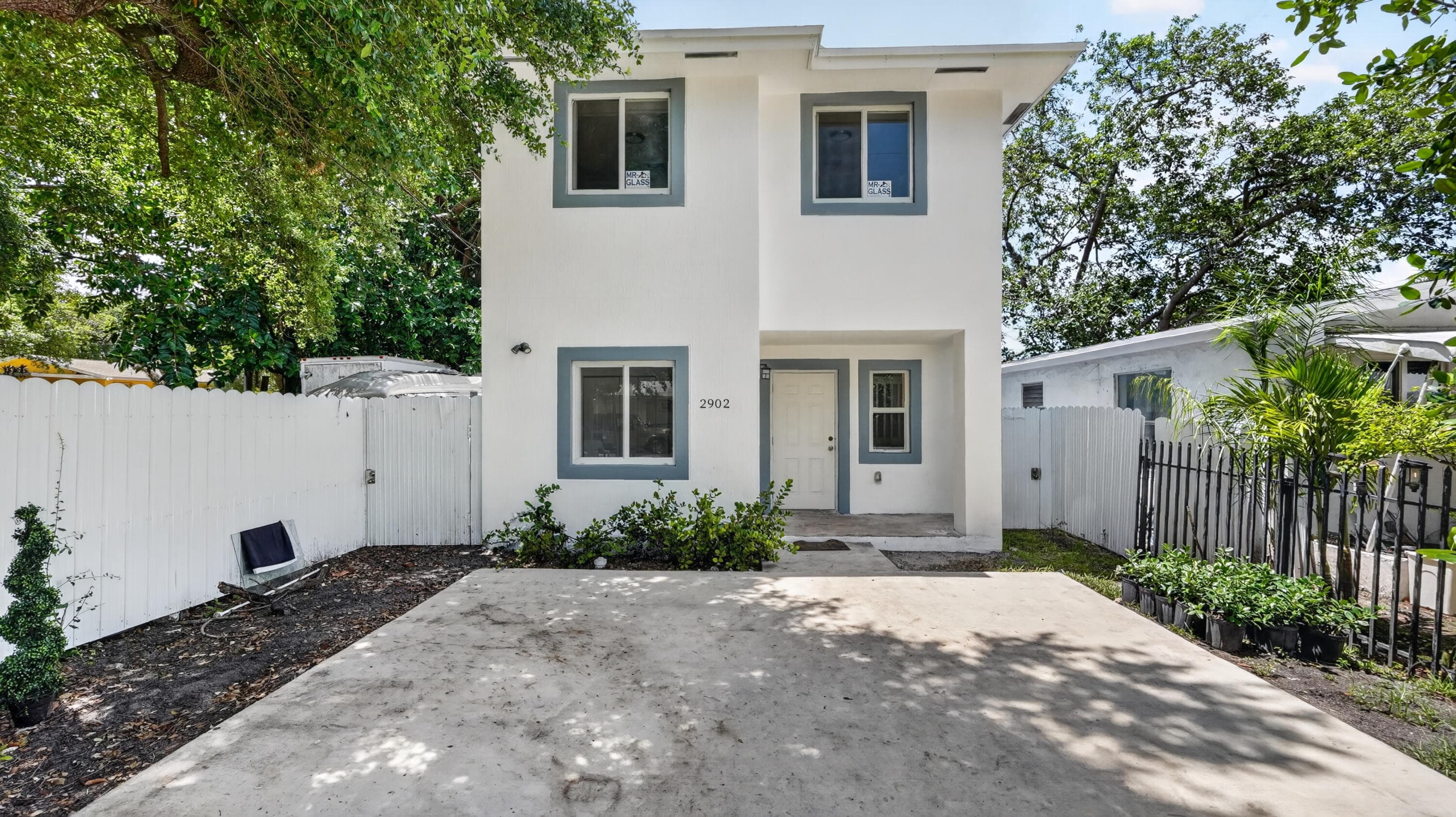 2902 NW 44th Street, Miami, FL 33142 — photo 3 of 25