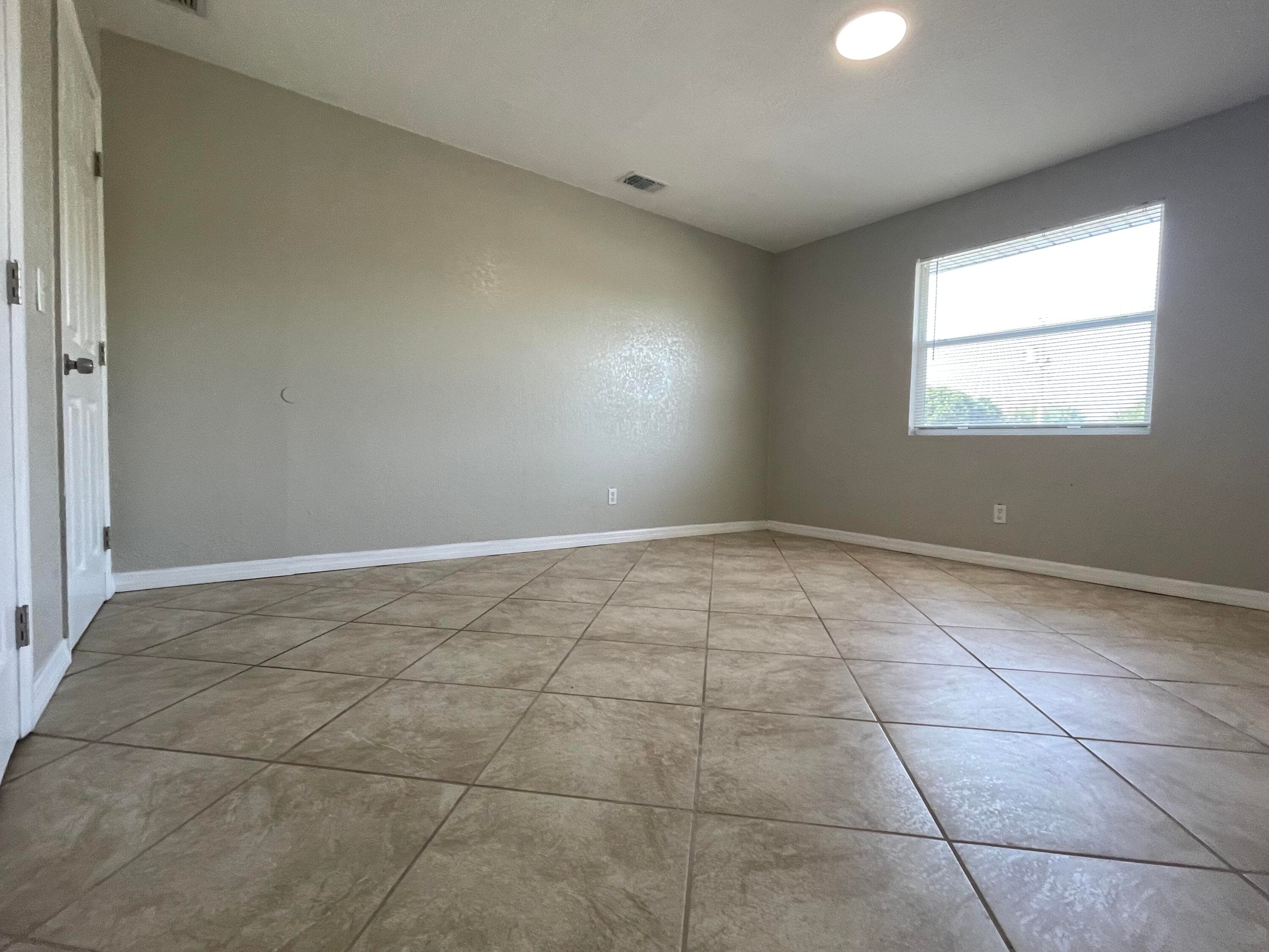 2880 Harson Way, Fort Pierce, FL 34946 — photo 18 of 40