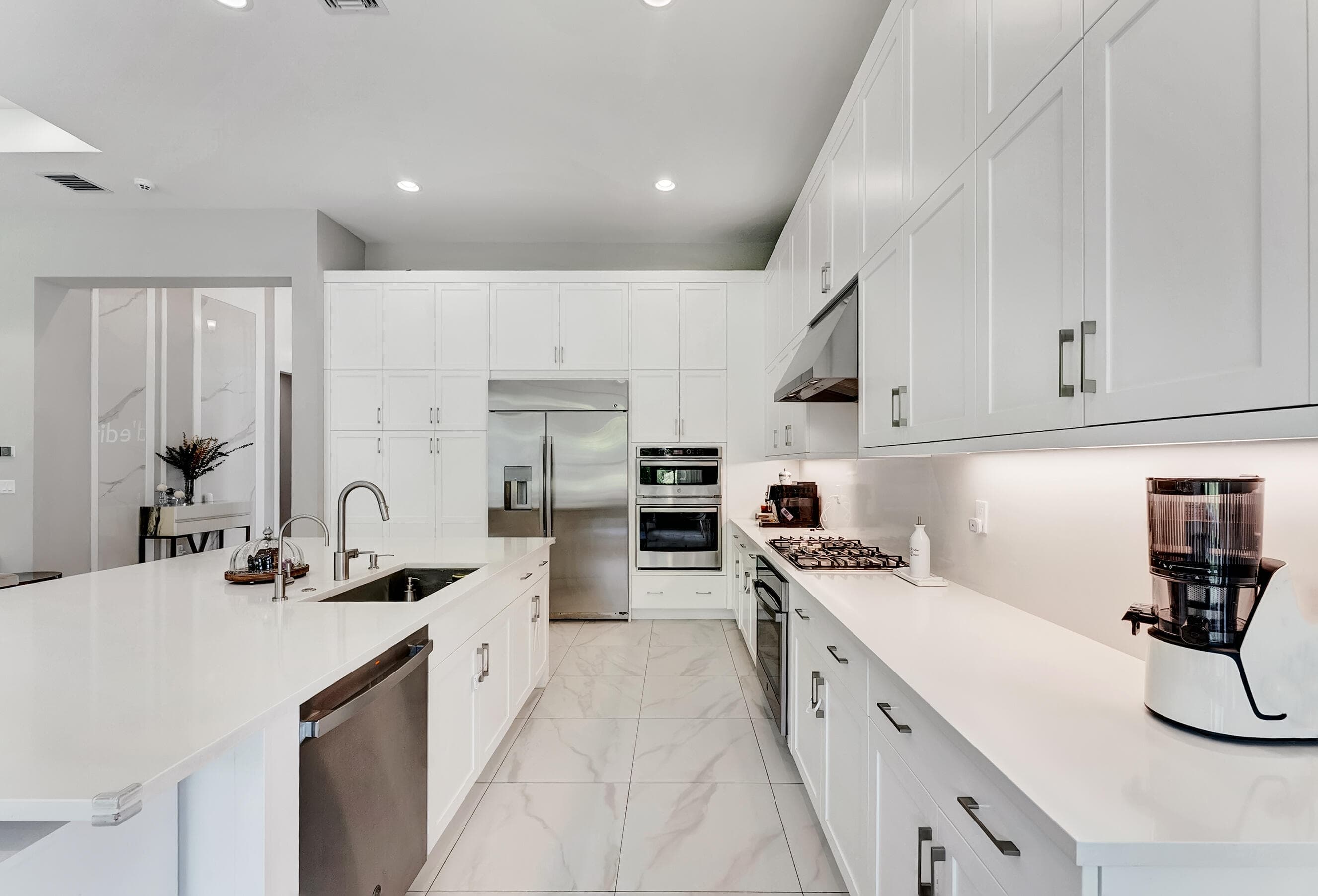 8533 Ganton Drive, Boca Raton, FL 33434 — photo 12 of 52