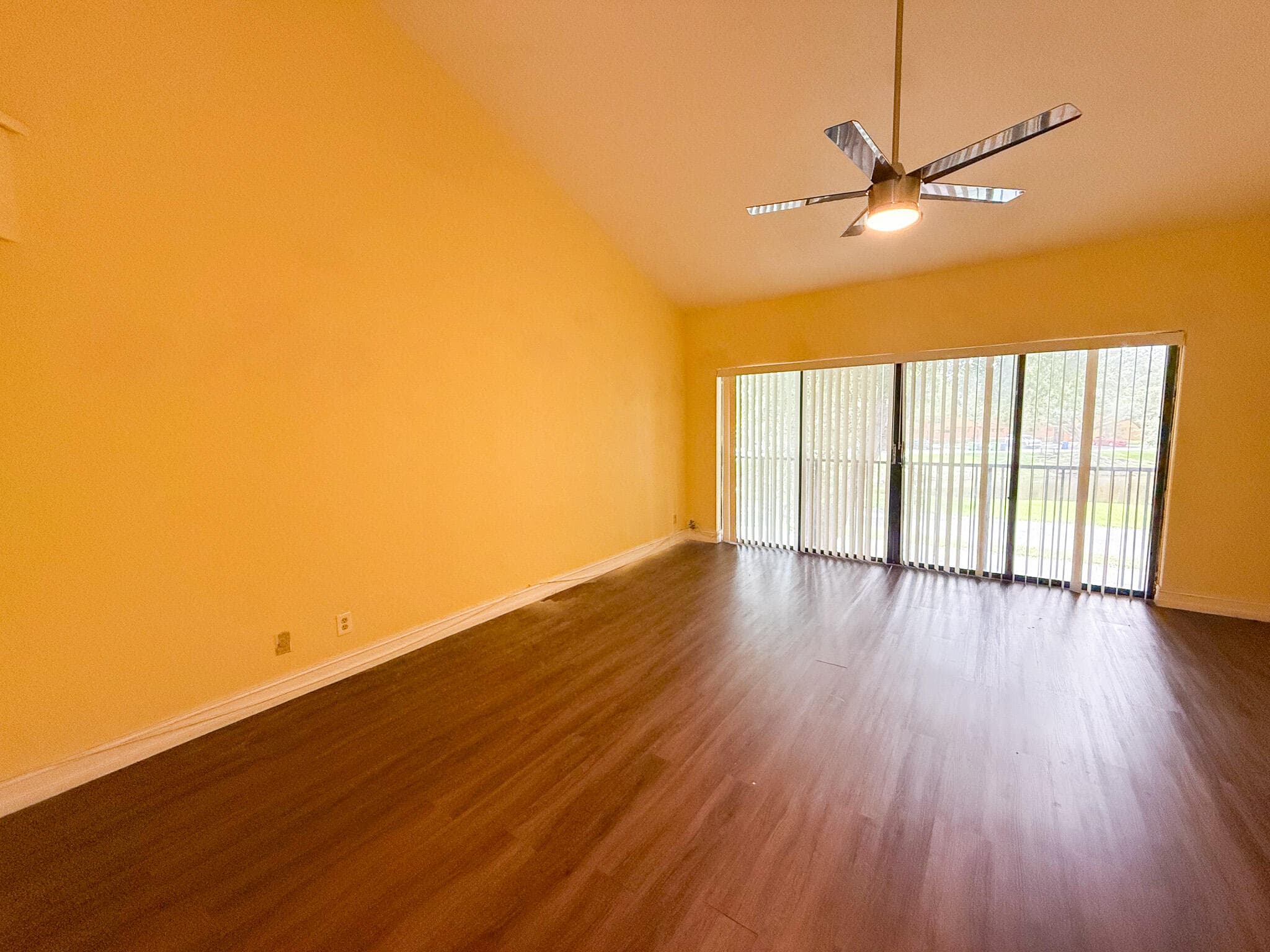 4567 NW 90th Avenue, Sunrise, FL 33351 — photo 15 of 27
