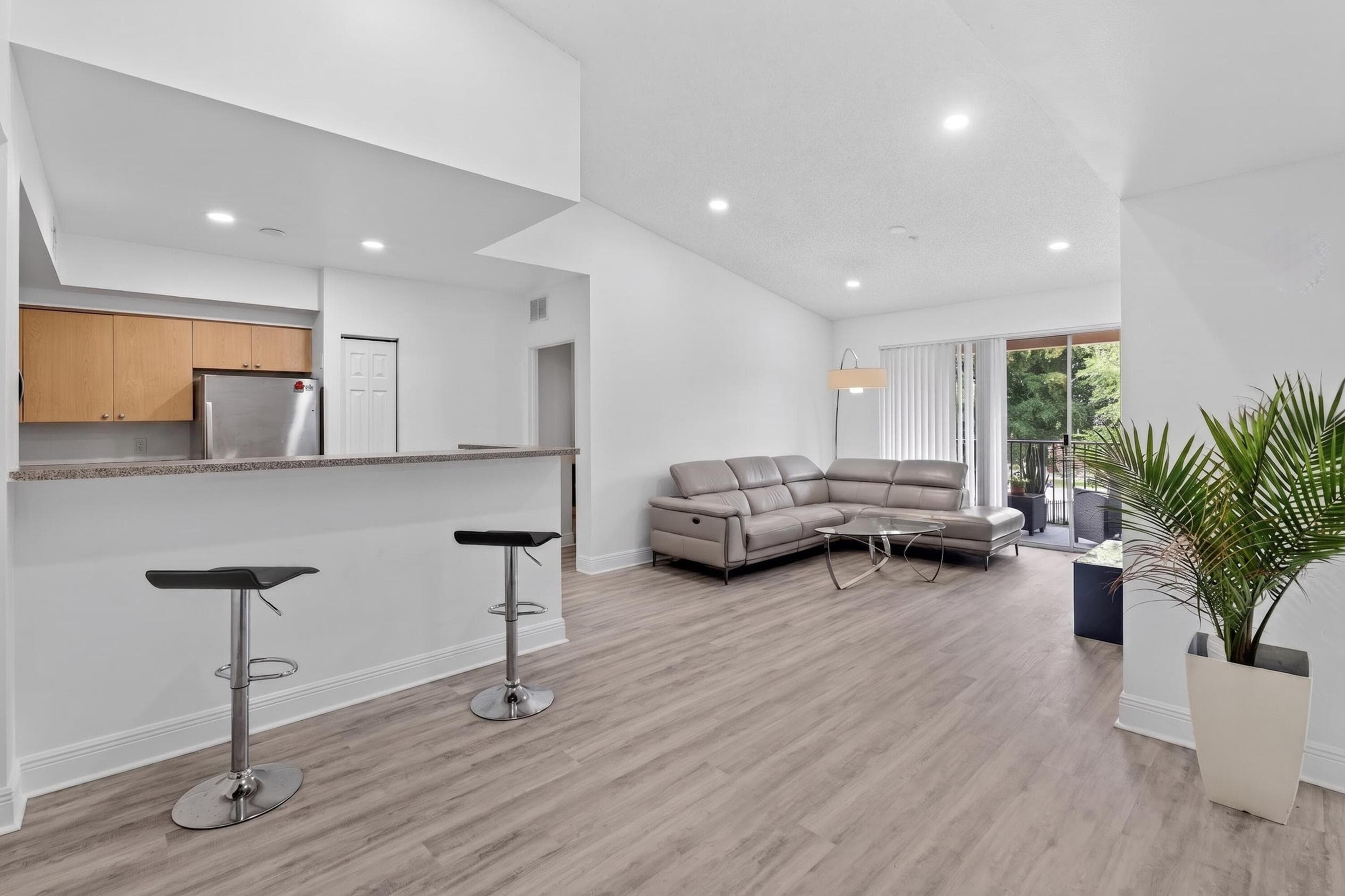 8020 N Nob Hill Road 305, Tamarac, FL 33321 — photo 3 of 14