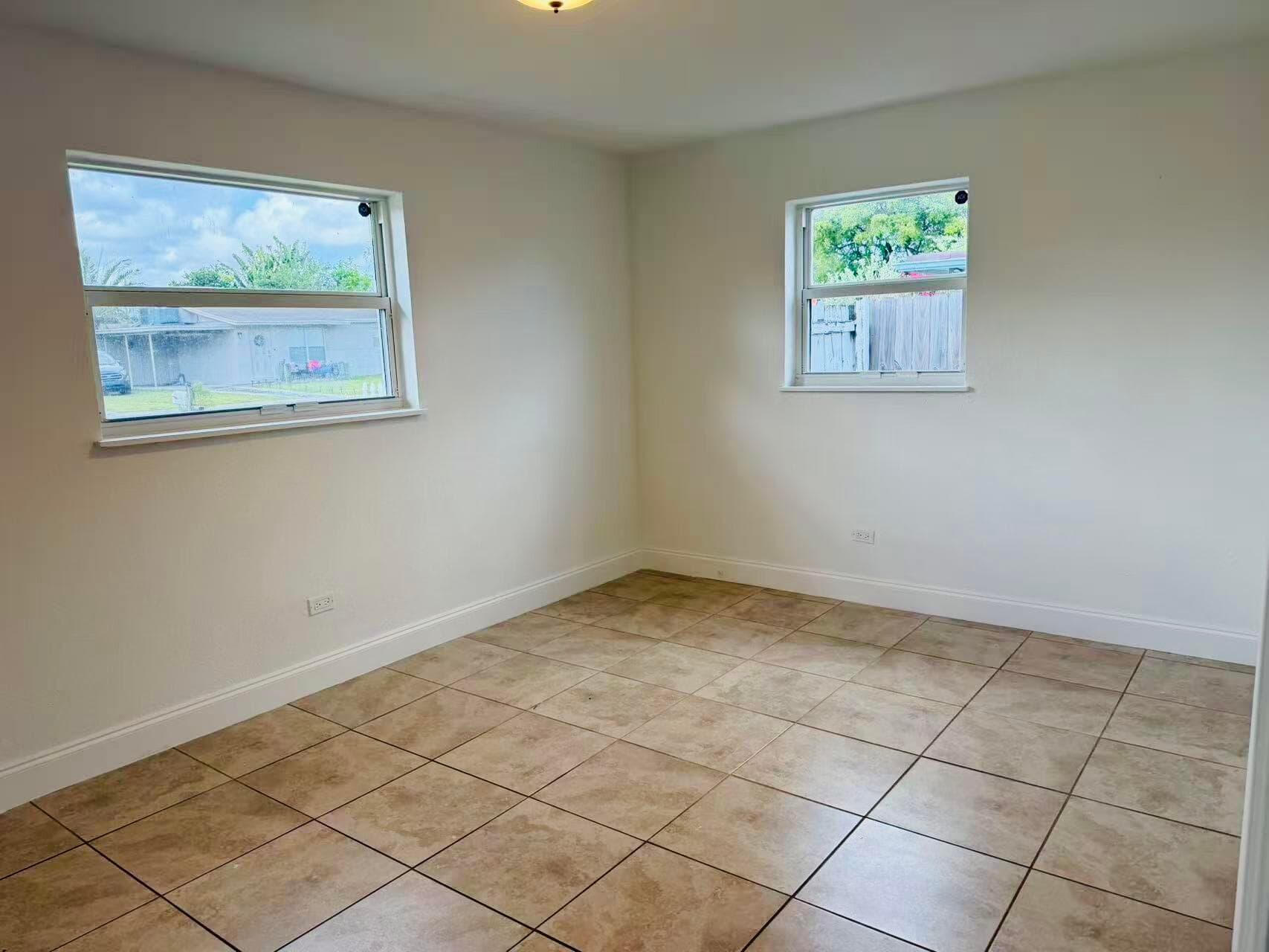 6250 SW 39th Street, Davie, FL 33314 — photo 3 of 16
