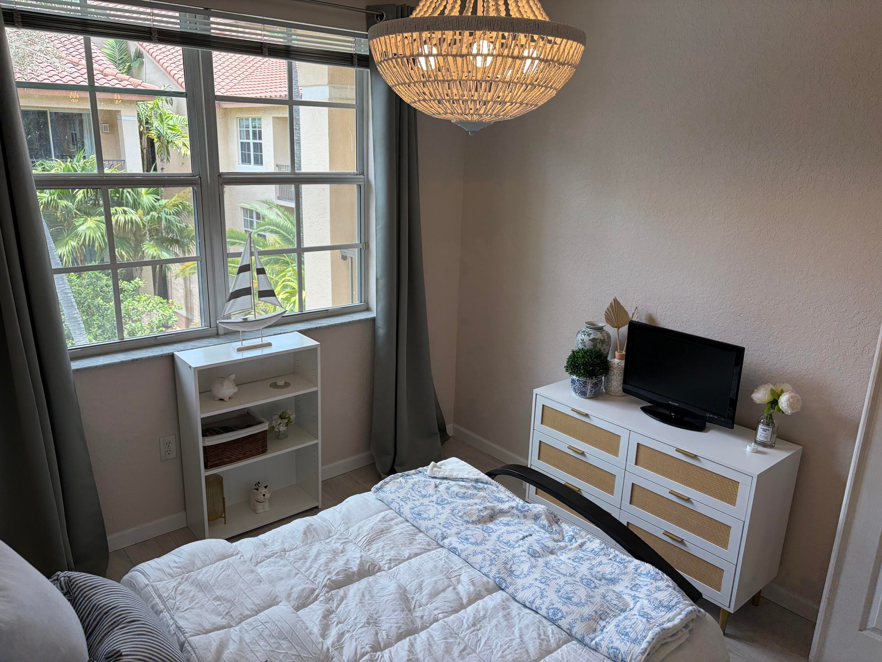 1803 N Flagler Drive 310, West Palm Beach, FL 33407 — photo 11 of 25