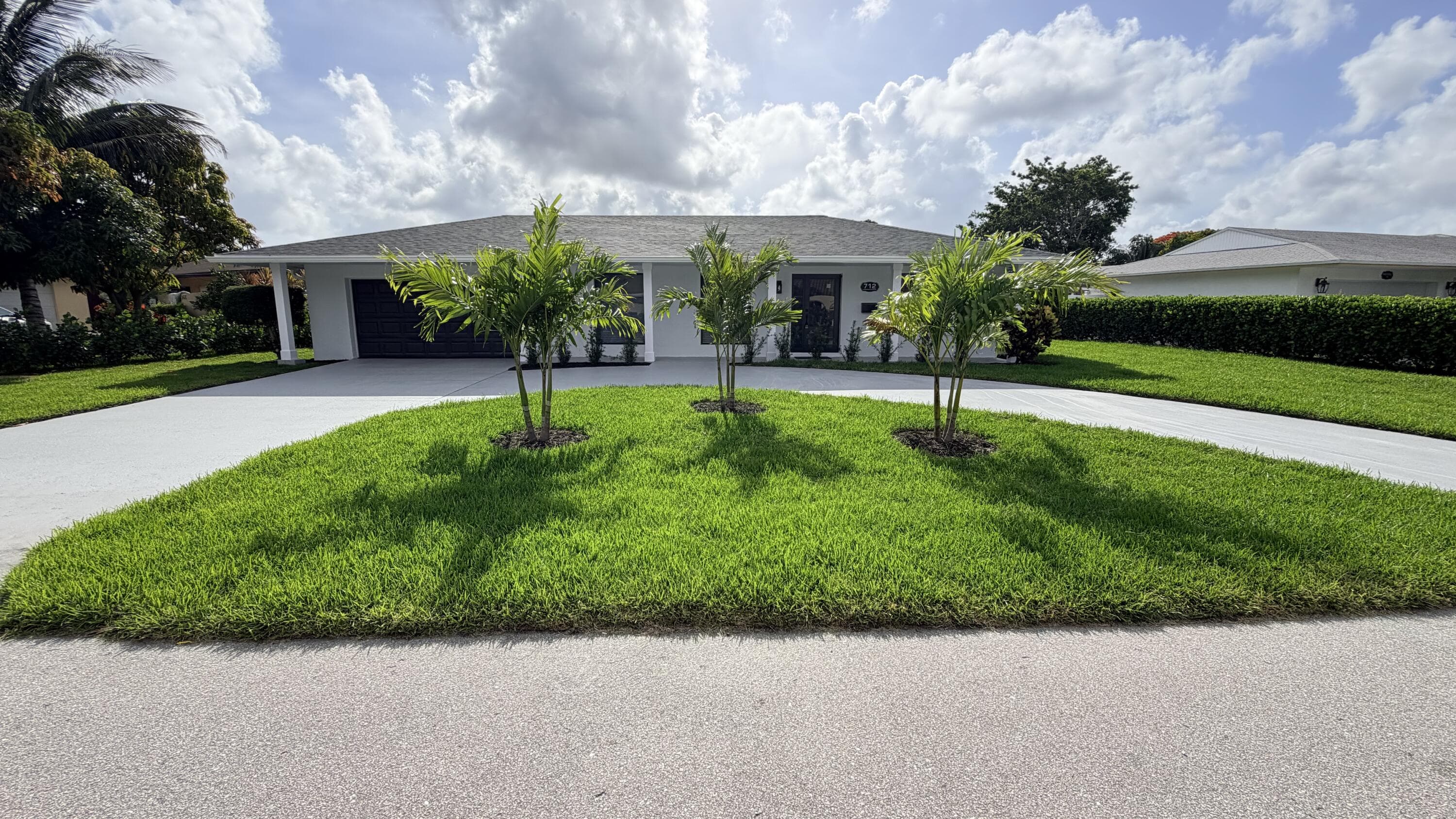712 E Boulevard Chatelaine, Delray Beach, FL 33445 — photo 7 of 31