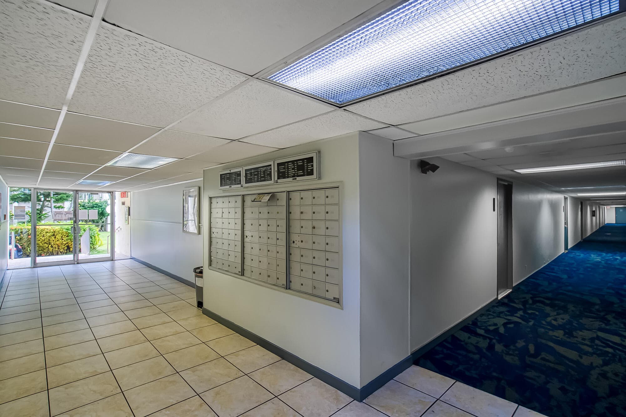 2000 Atlantic Shores Boulevard 410, Hallandale Beach, FL 33009 — photo 9 of 53