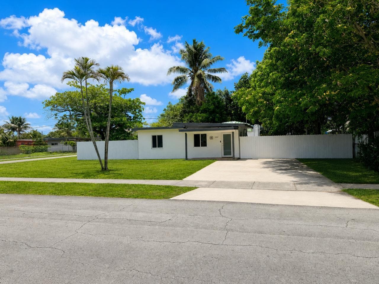 1100 NW 141st Street, Miami, FL 33168 — photo 1 of 3