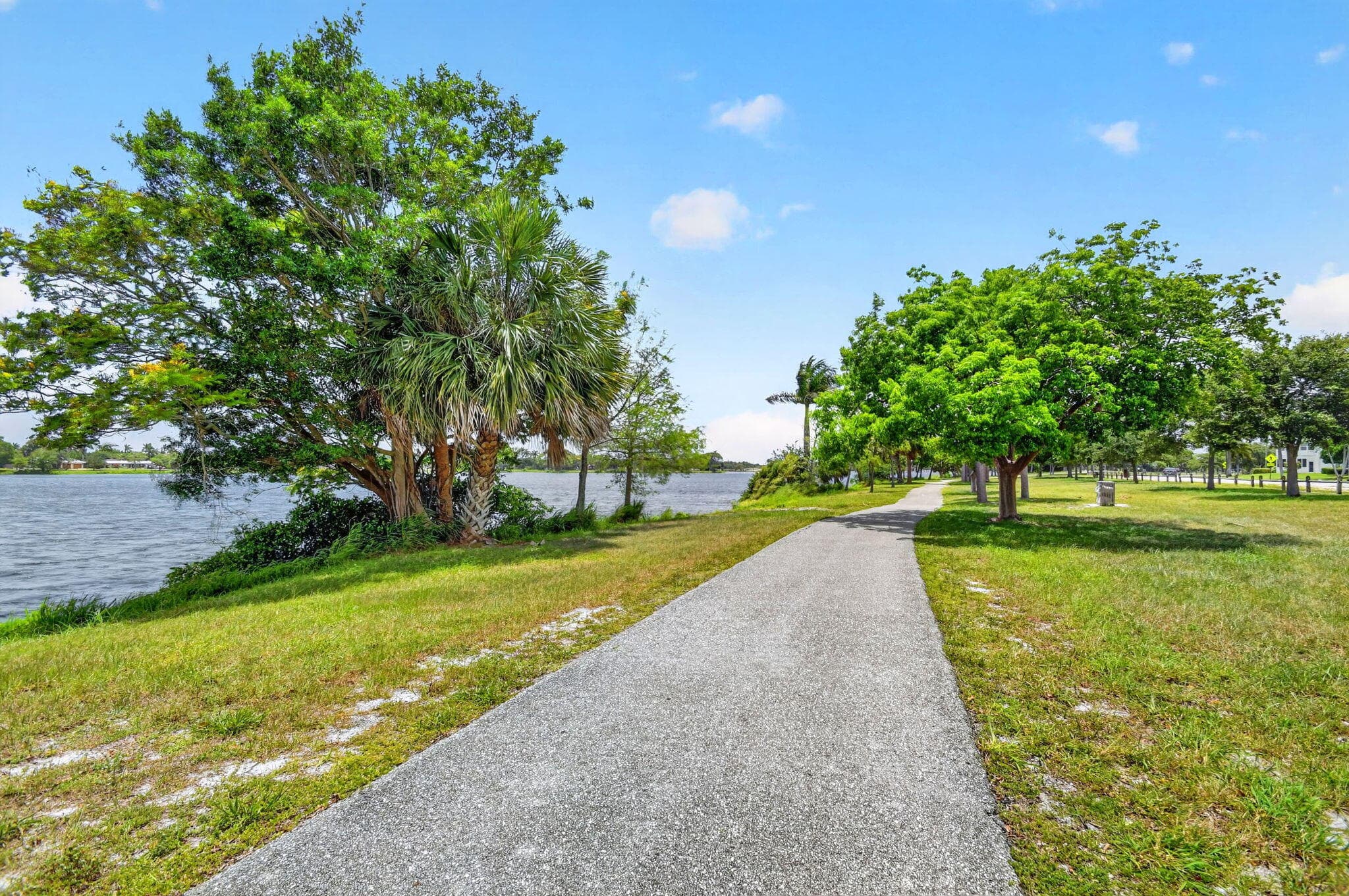 3240 Lake Osborne Drive Apt 104, Lake Worth Beach, FL 33461 — photo 44 of 57
