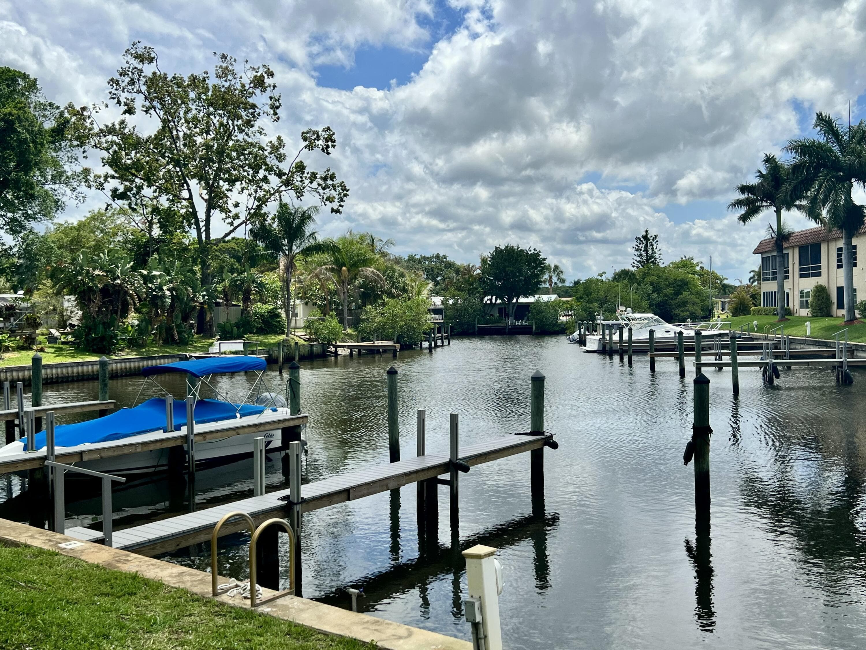 2600 S Kanner Highway A4, Stuart, FL 34994 — photo 1 of 27