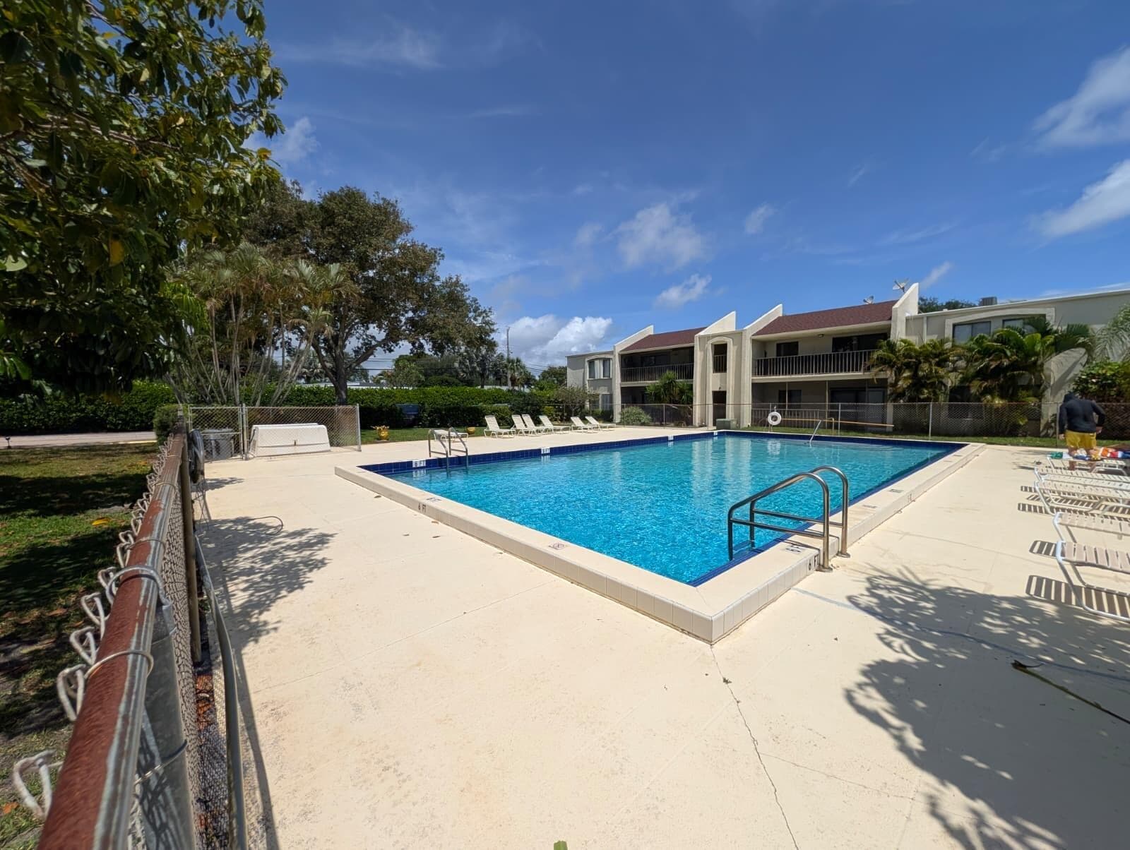 150 Pineview Road Apt E6, Jupiter, FL 33469 — photo 3 of 23