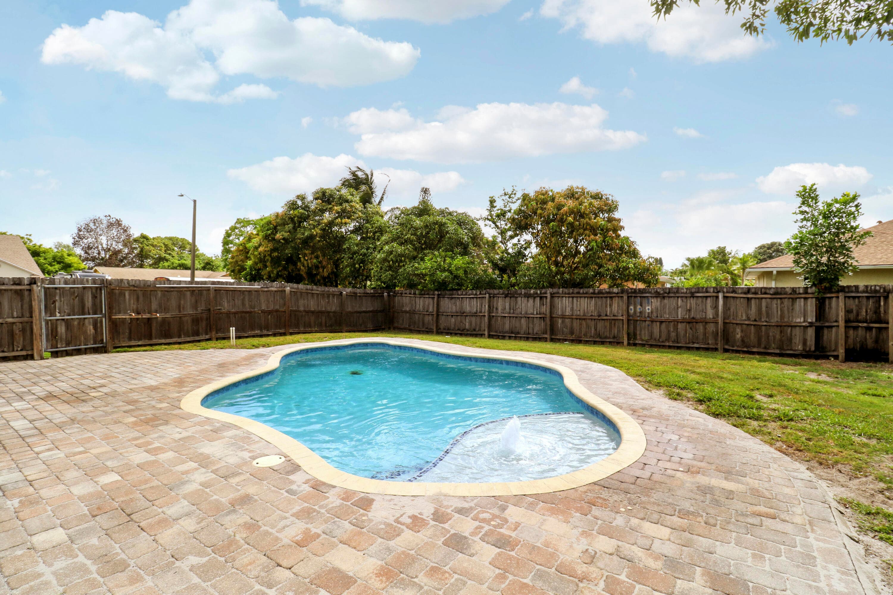 98 Pintail Court, Royal Palm Beach, FL 33411 — photo 26 of 39