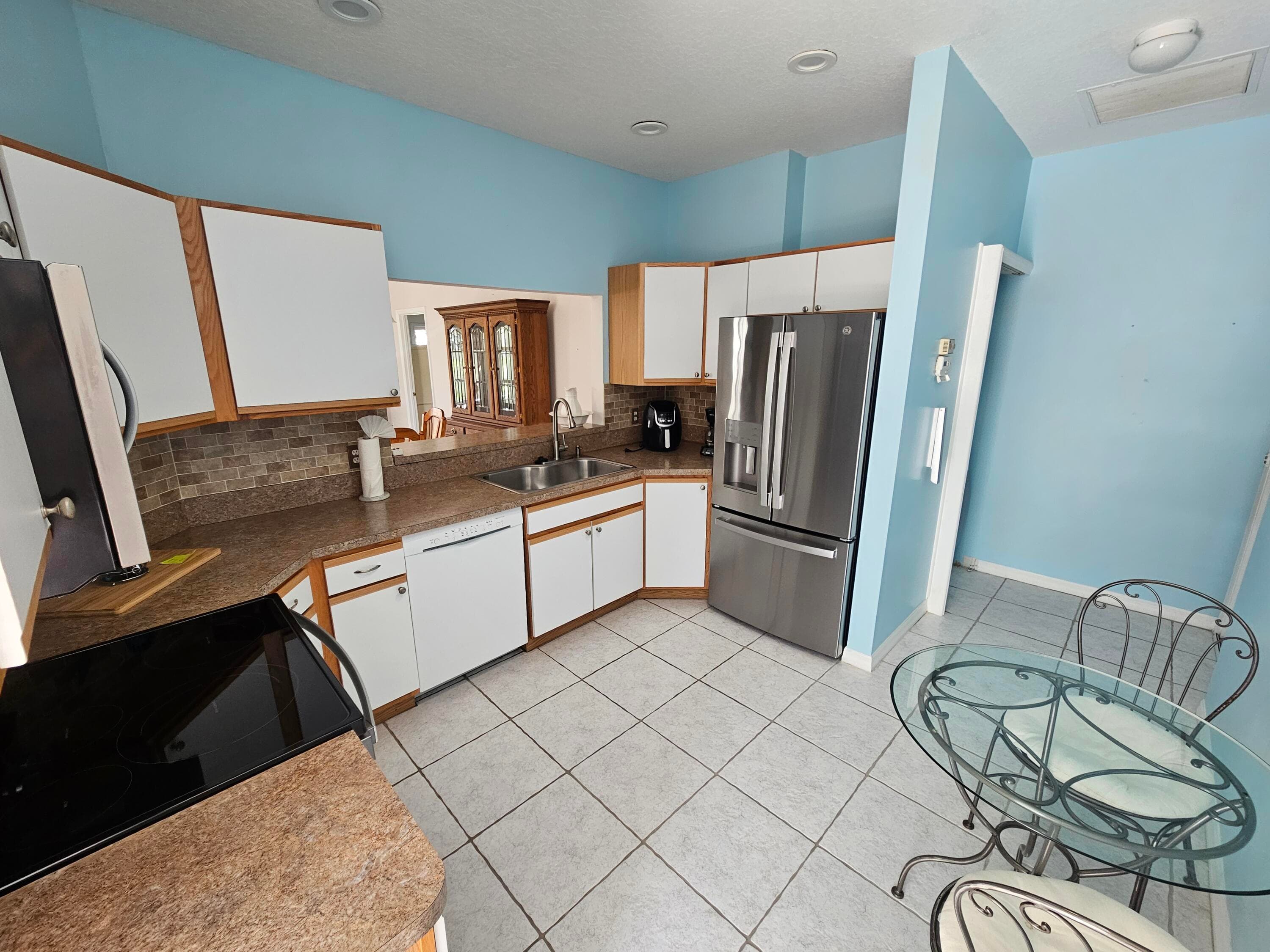 4011 Gator Trace Road, Fort Pierce, FL 34982 — photo 5 of 24