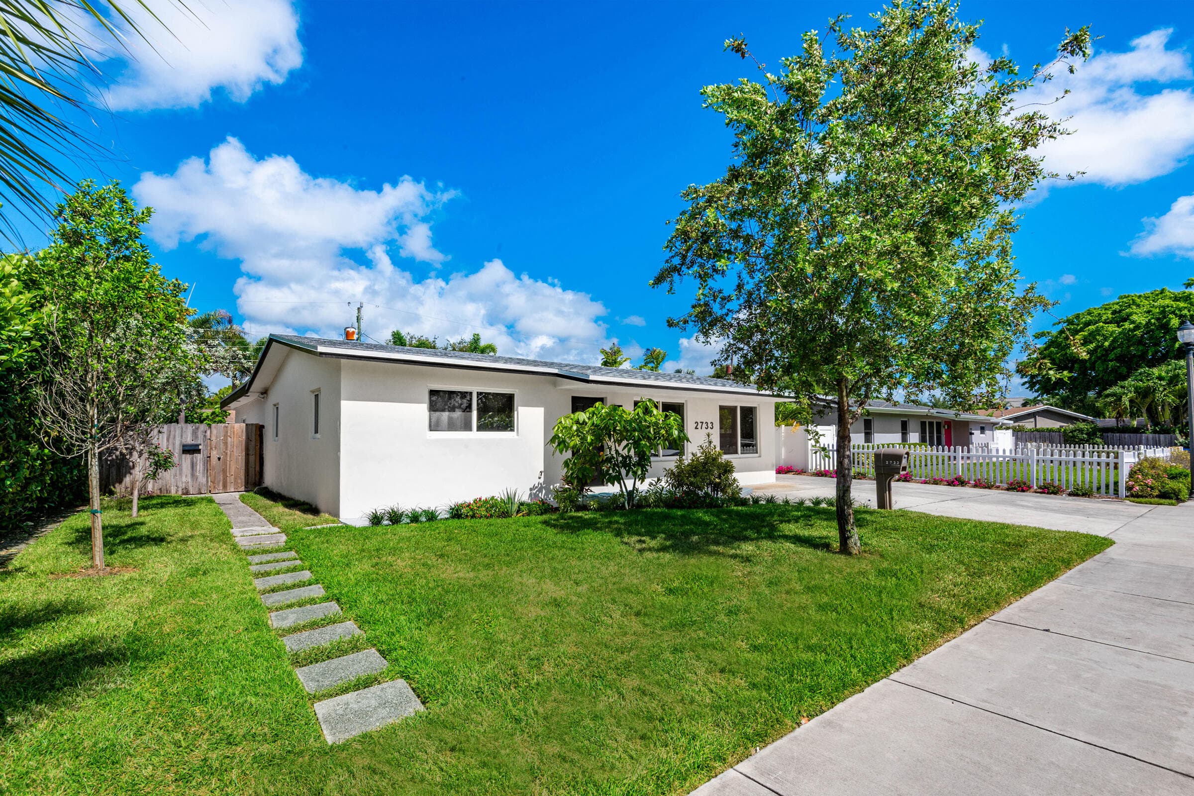 2733 NE 6th Avenue, Wilton Manors, FL 33334 — photo 47 of 47