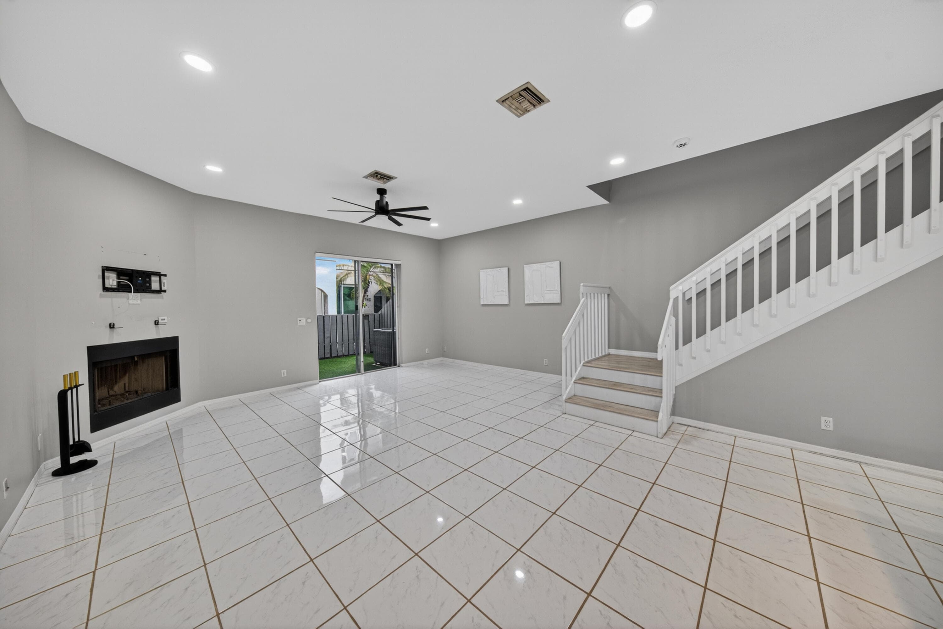 835 NE 17th Way, Fort Lauderdale, FL 33304 — photo 8 of 37