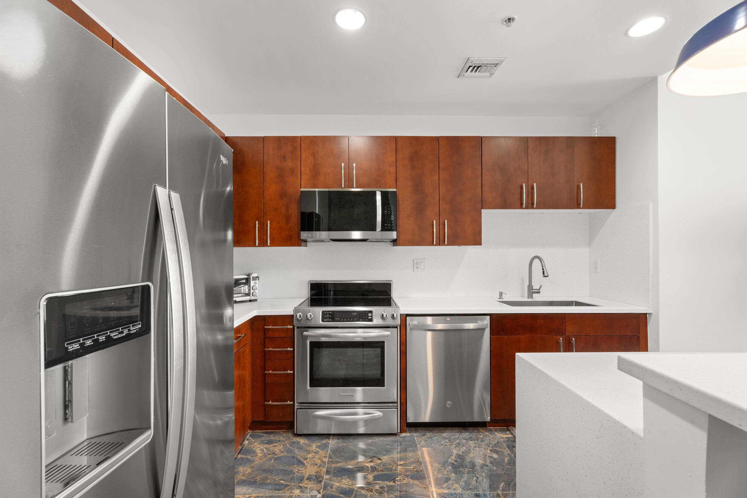 300 S Australian Avenue 1603, West Palm Beach, FL 33401 — photo 4 of 39