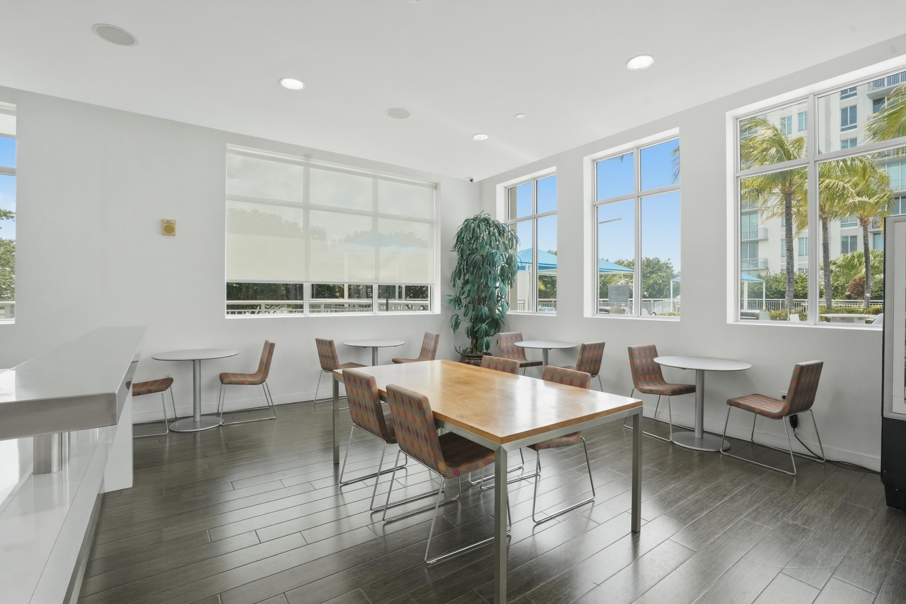 300 S Australian Avenue Unit 419, West Palm Beach, FL 33401 — photo 24 of 38