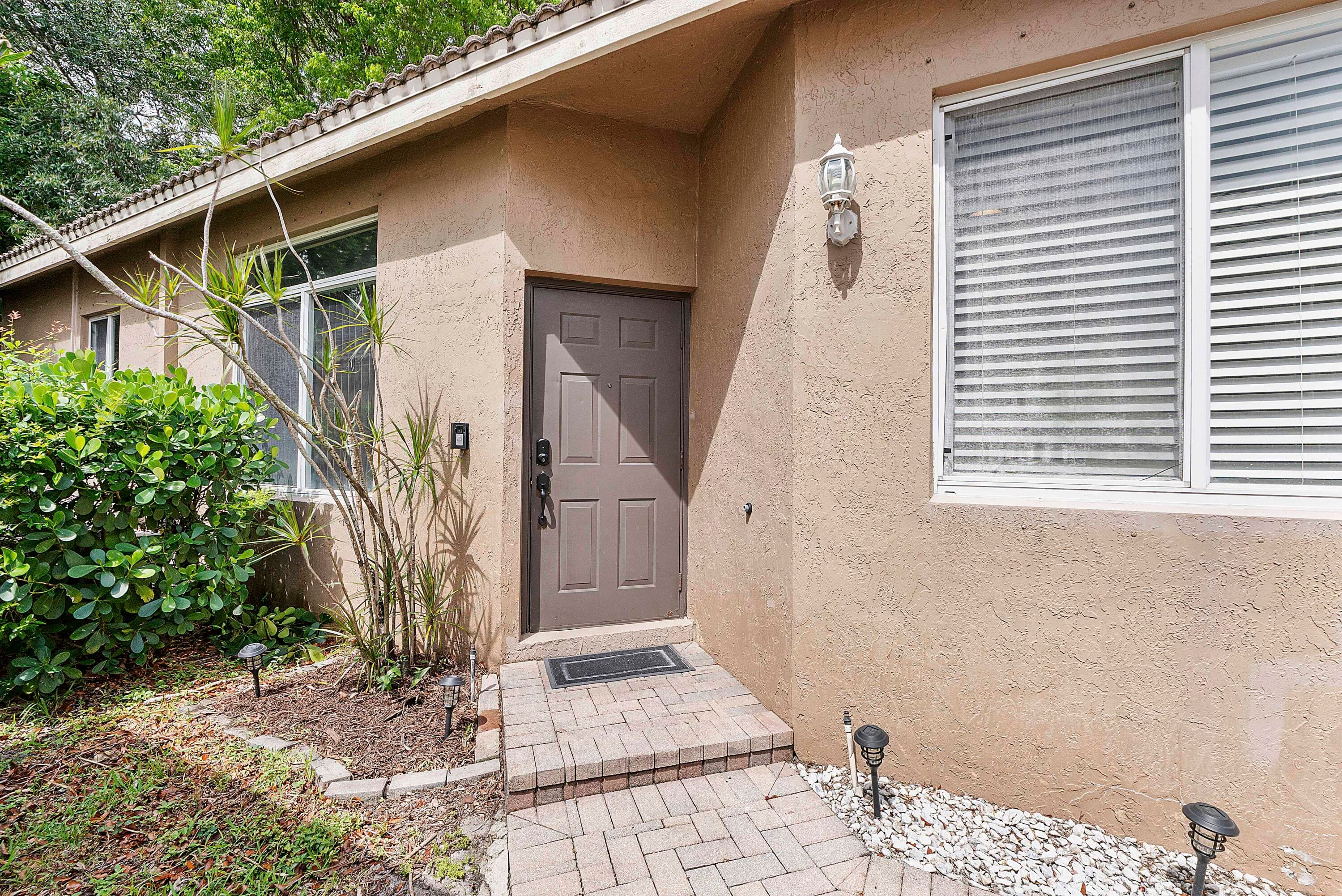 5024 Ibis Court, Coconut Creek, FL 33073 — photo 4 of 41
