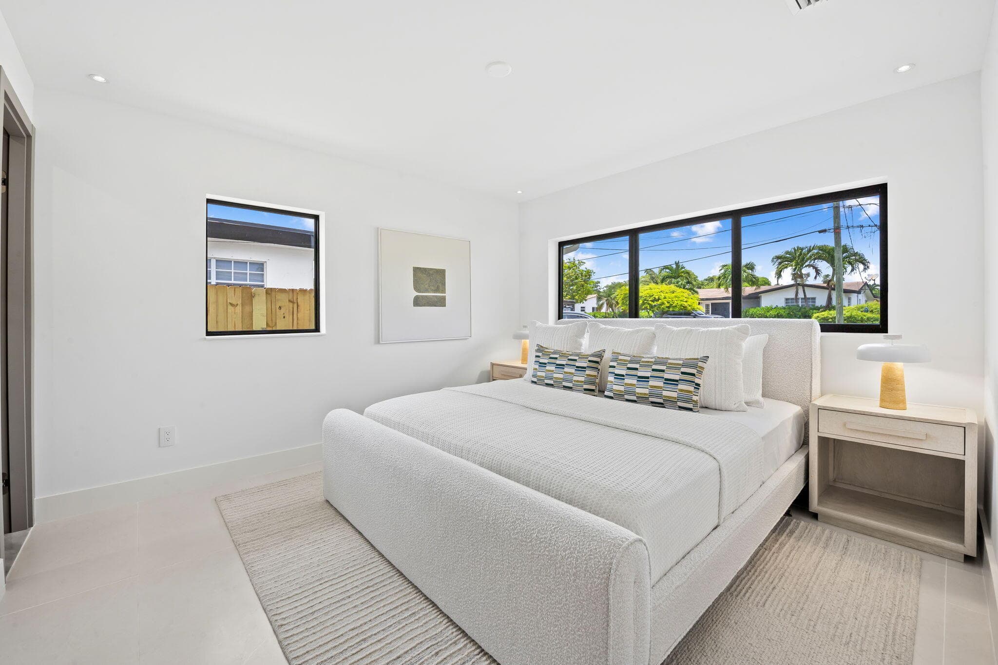 2370 NE 195th Street, Miami, FL 33180 — photo 16 of 30