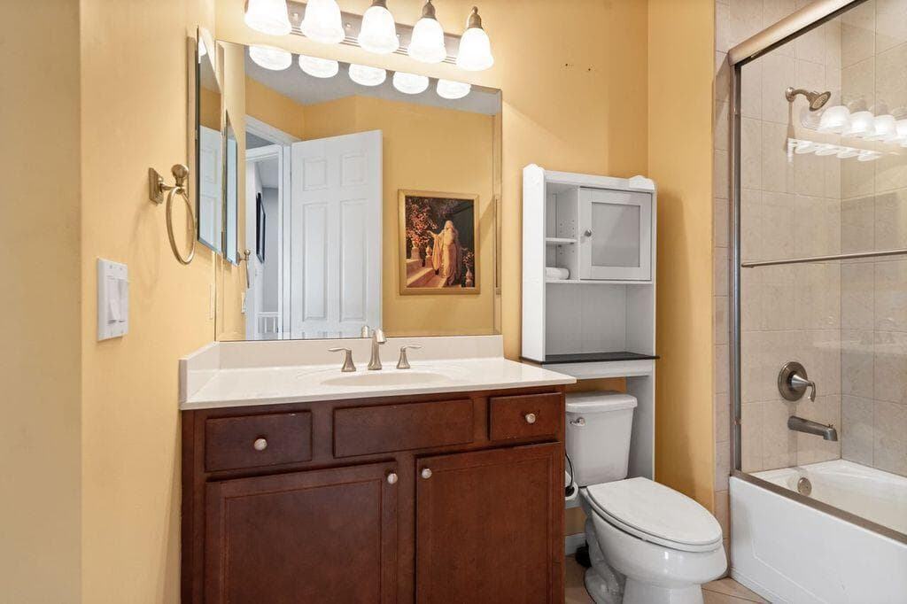 626 SW Glen Crest Way, Stuart, FL 34997 — photo 13 of 33