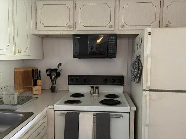 620 Horizon W 202, Boynton Beach, FL 33435 — photo 13 of 17
