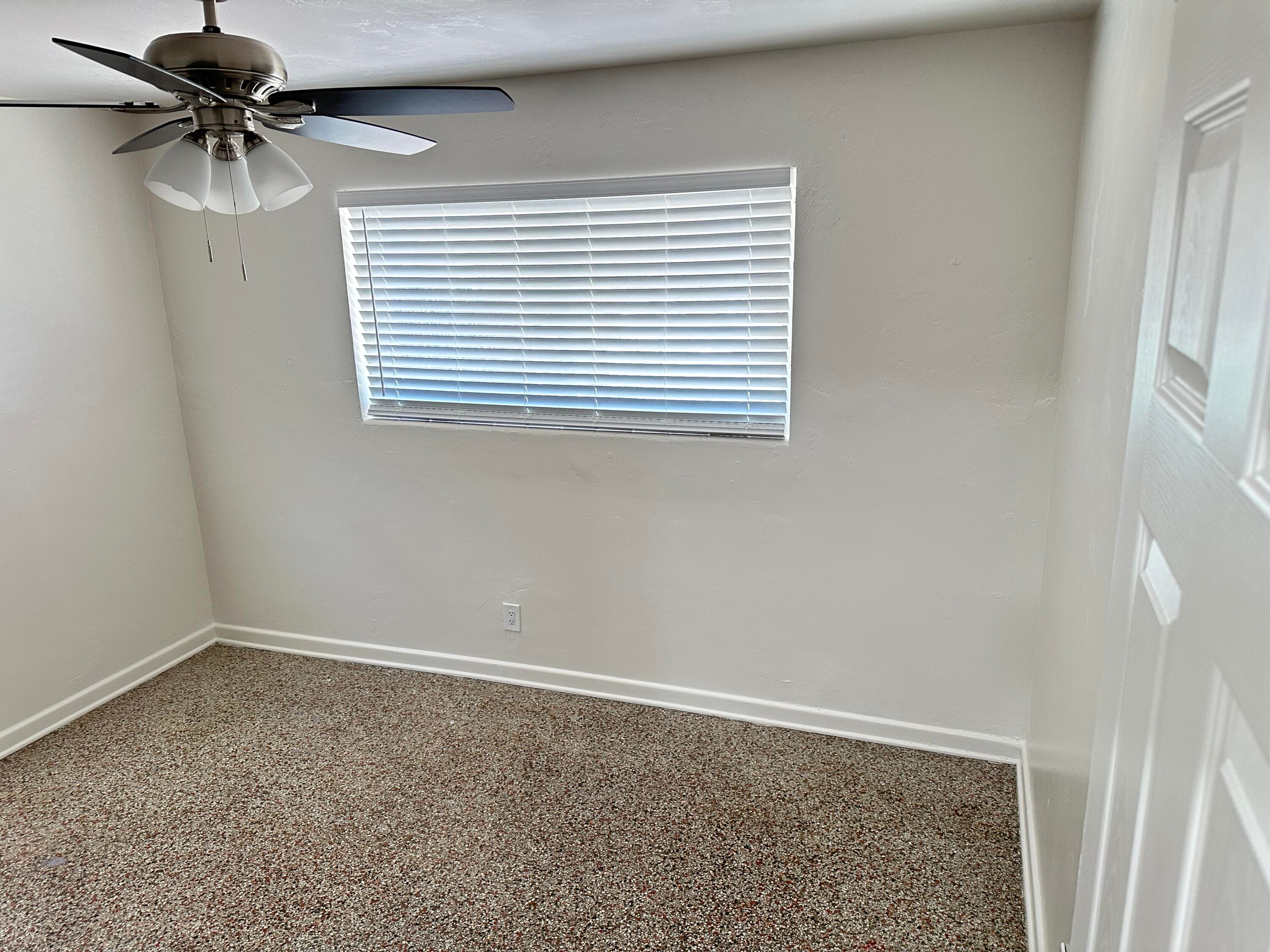 527 Puritan Road 2, West Palm Beach, FL 33405 — photo 11 of 13