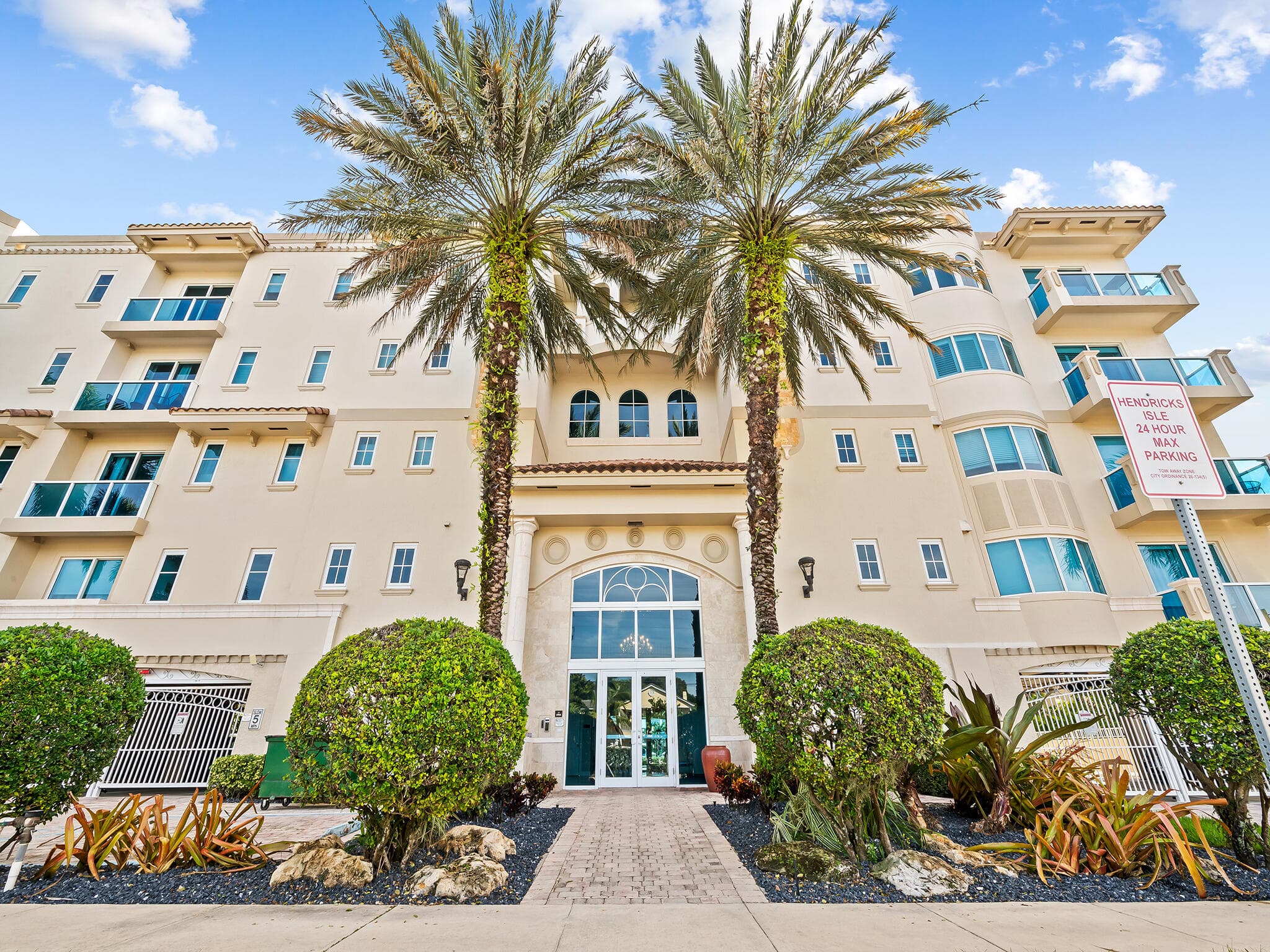 516 Hendricks Isle 4c, Fort Lauderdale, FL 33301 — photo 26 of 34