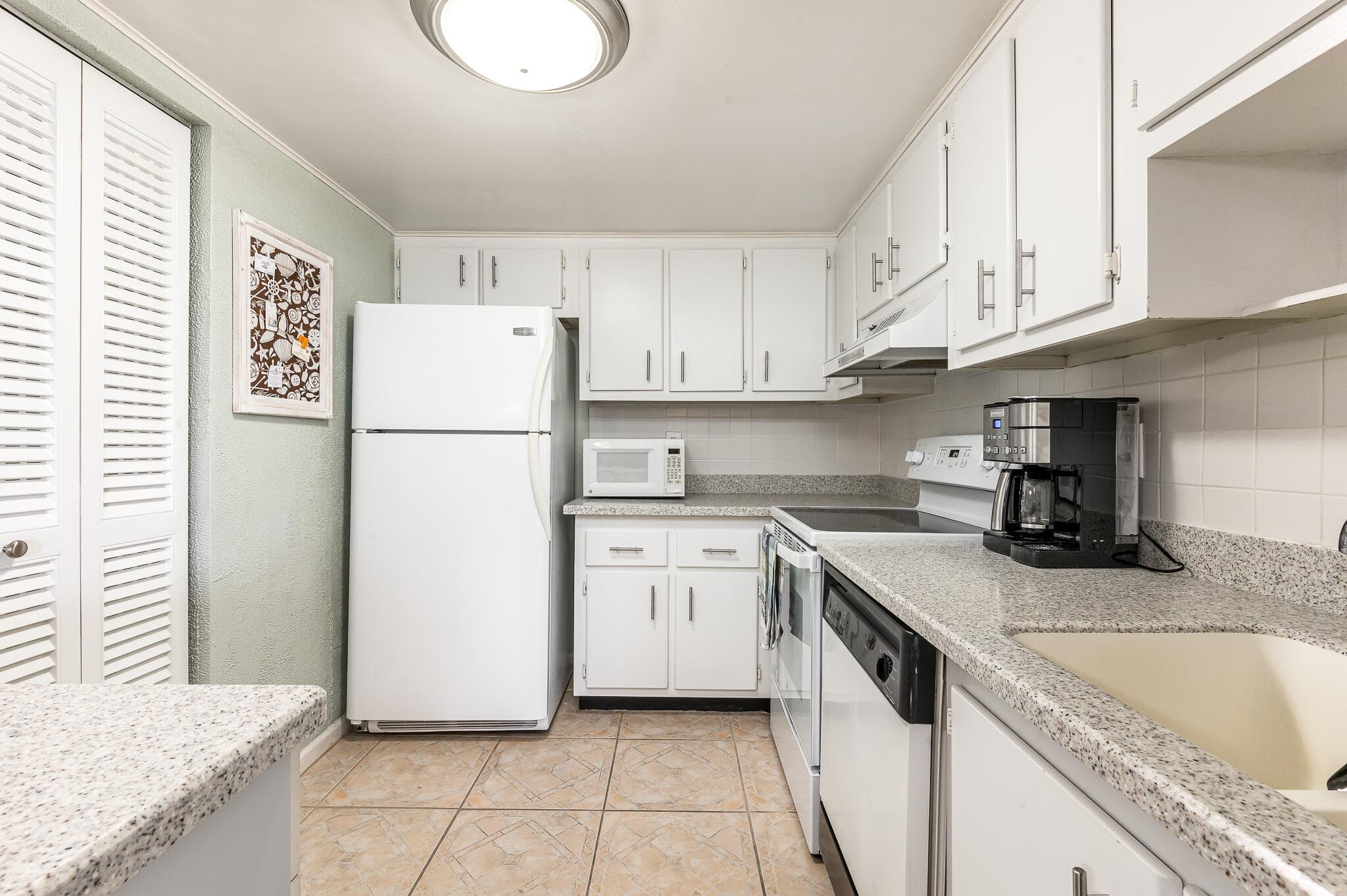 2800 N Ocean Drive A-2b, Singer Island, FL 33404 — photo 7 of 16