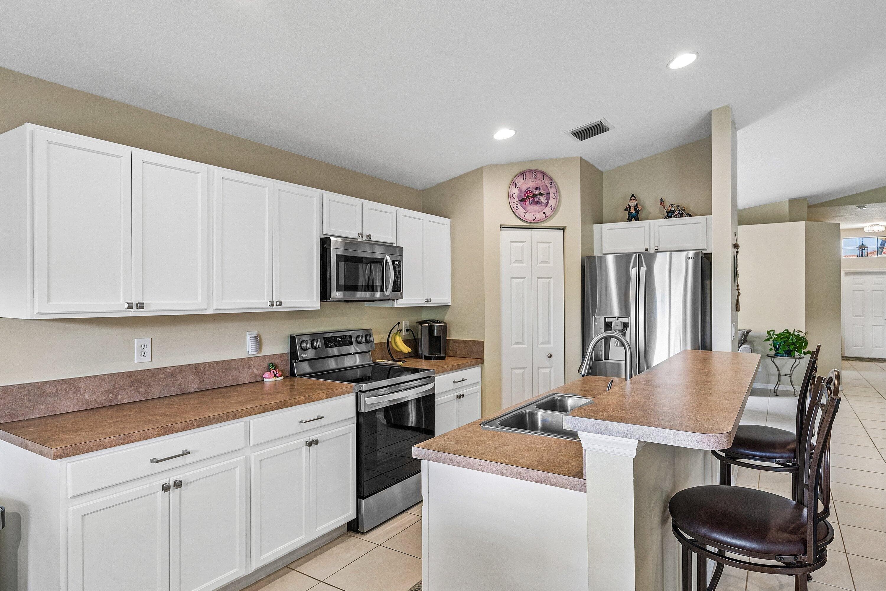 12095 Roma Road, Boynton Beach, FL 33437 — photo 13 of 54