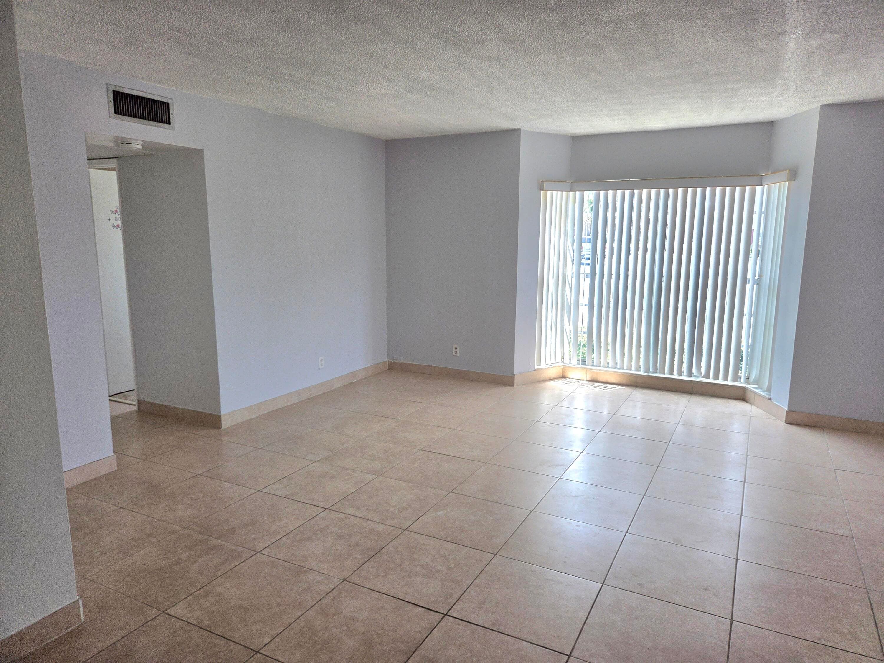 1971 SE 5th Court 101e, Pompano Beach, FL 33060 — photo 5 of 19
