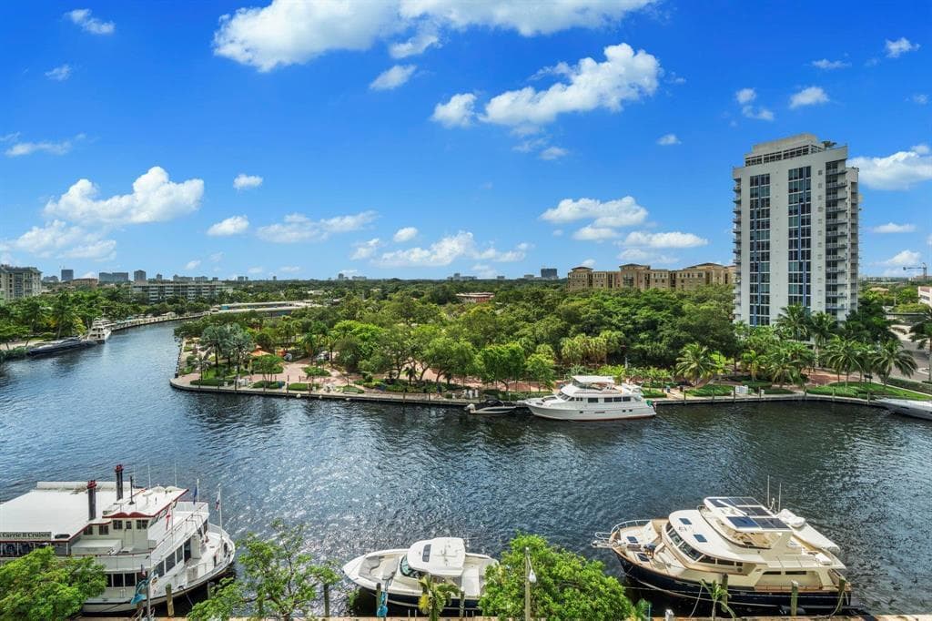 411 N New River Dr Drive E 1703, Fort Lauderdale, FL 33301 — photo 21 of 55