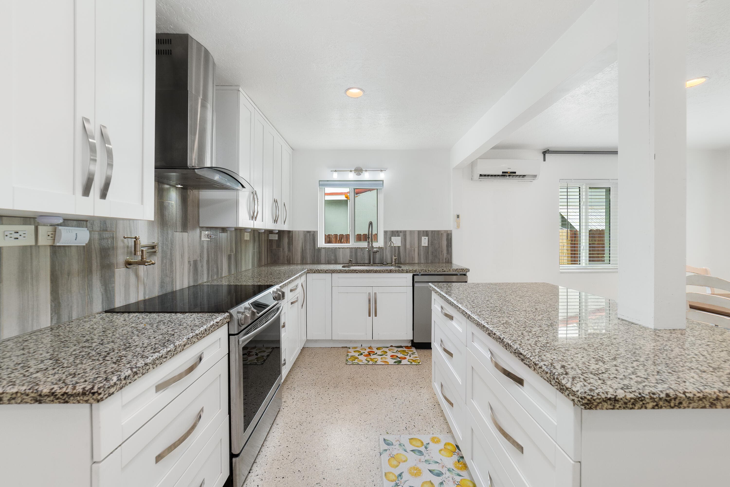 245 SW 5th Street, Dania Beach, FL 33004 — photo 9 of 35