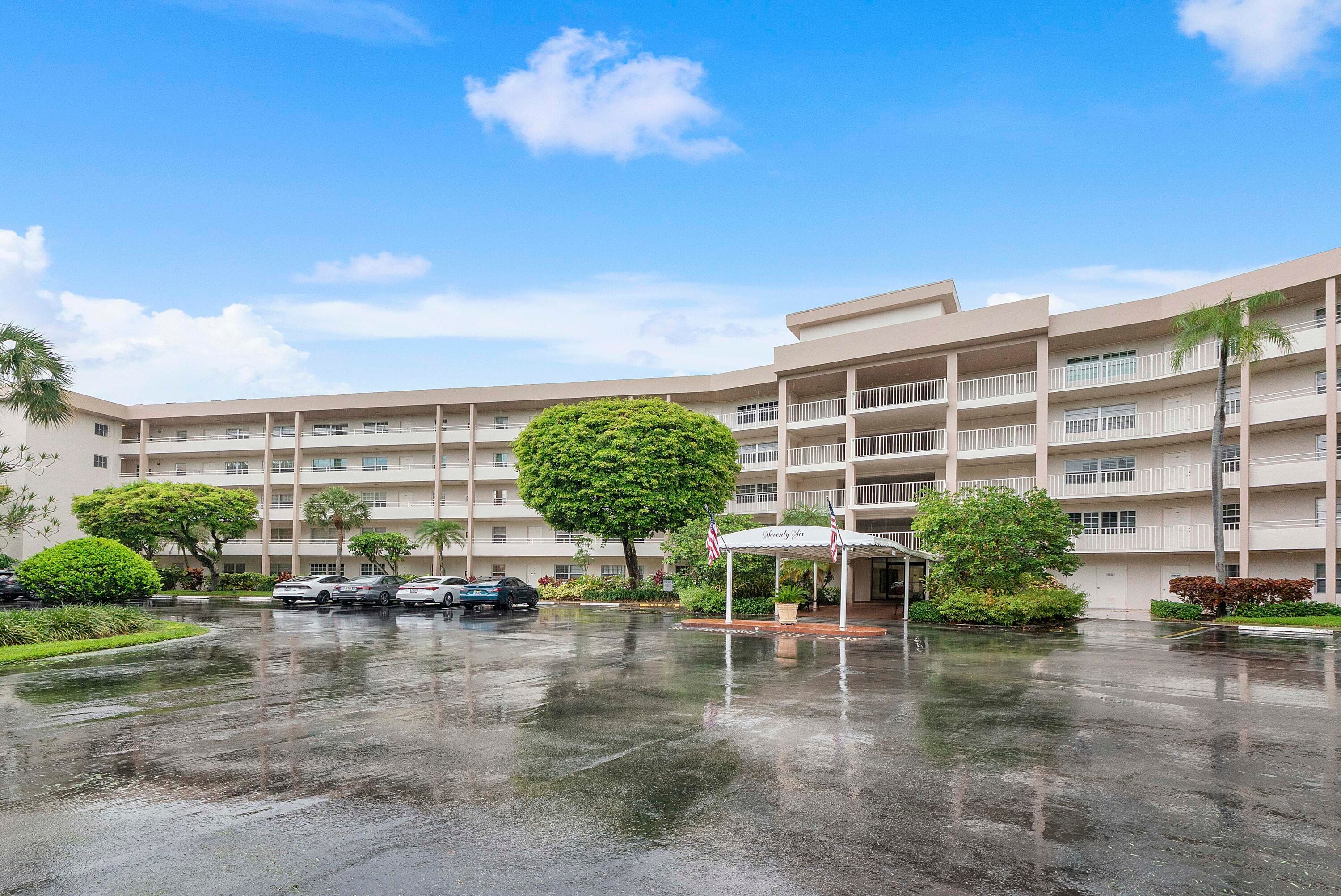 3900 Oaks Clubhouse Drive 411, Pompano Beach, FL 33069 — photo 3 of 21