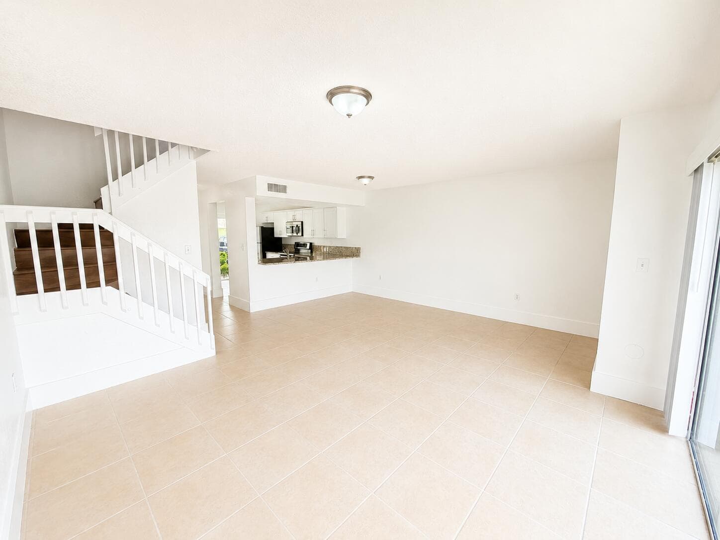 887 Crystal Lake Drive, Pompano Beach, FL 33064 — photo 7 of 27