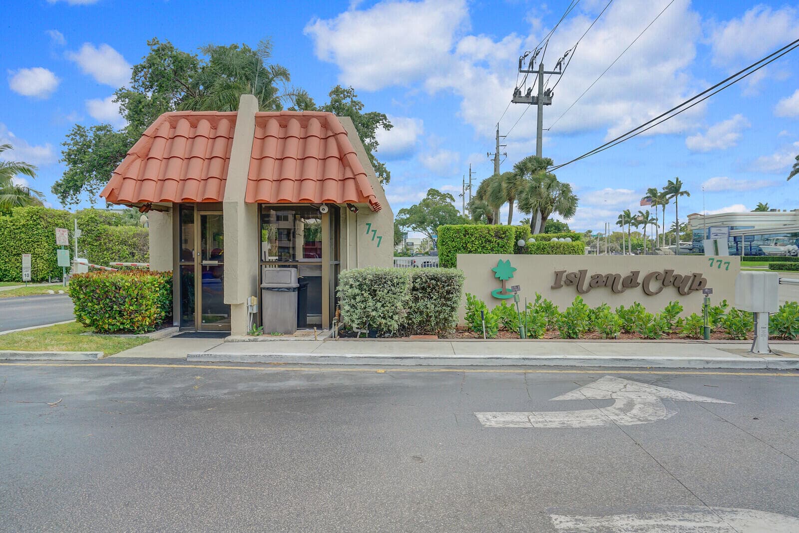 777 S Federal Highway 301e, Pompano Beach, FL 33062 — photo 2 of 36
