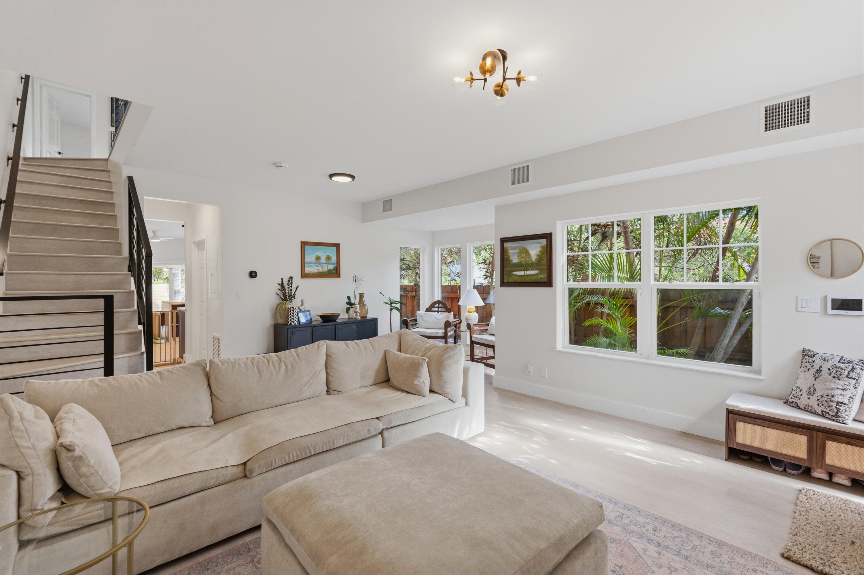 645 NW 2nd Avenue, Fort Lauderdale, FL 33311 — photo 4 of 29