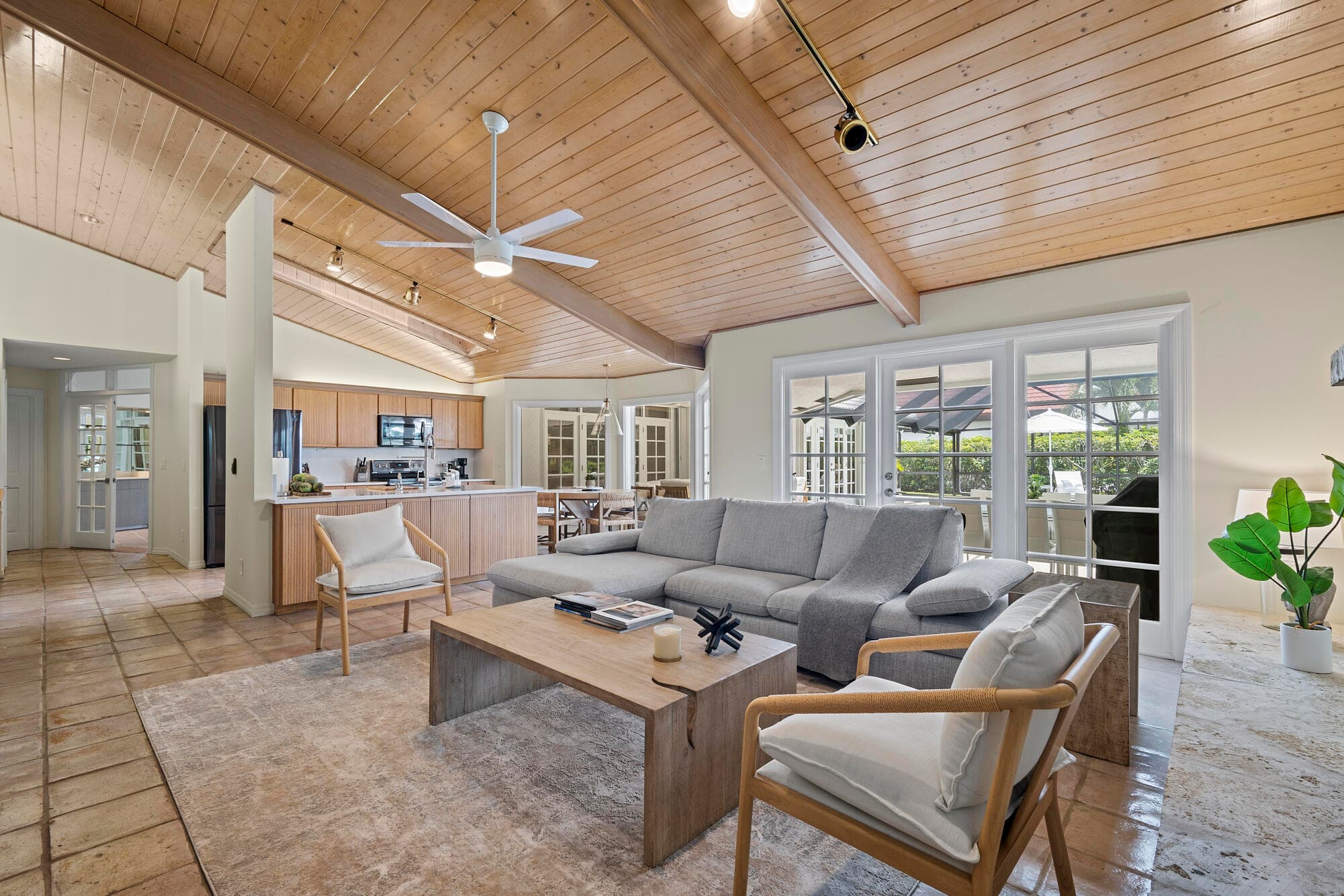 10252 Shireoaks Lane, Boca Raton, FL 33498 — photo 18 of 52