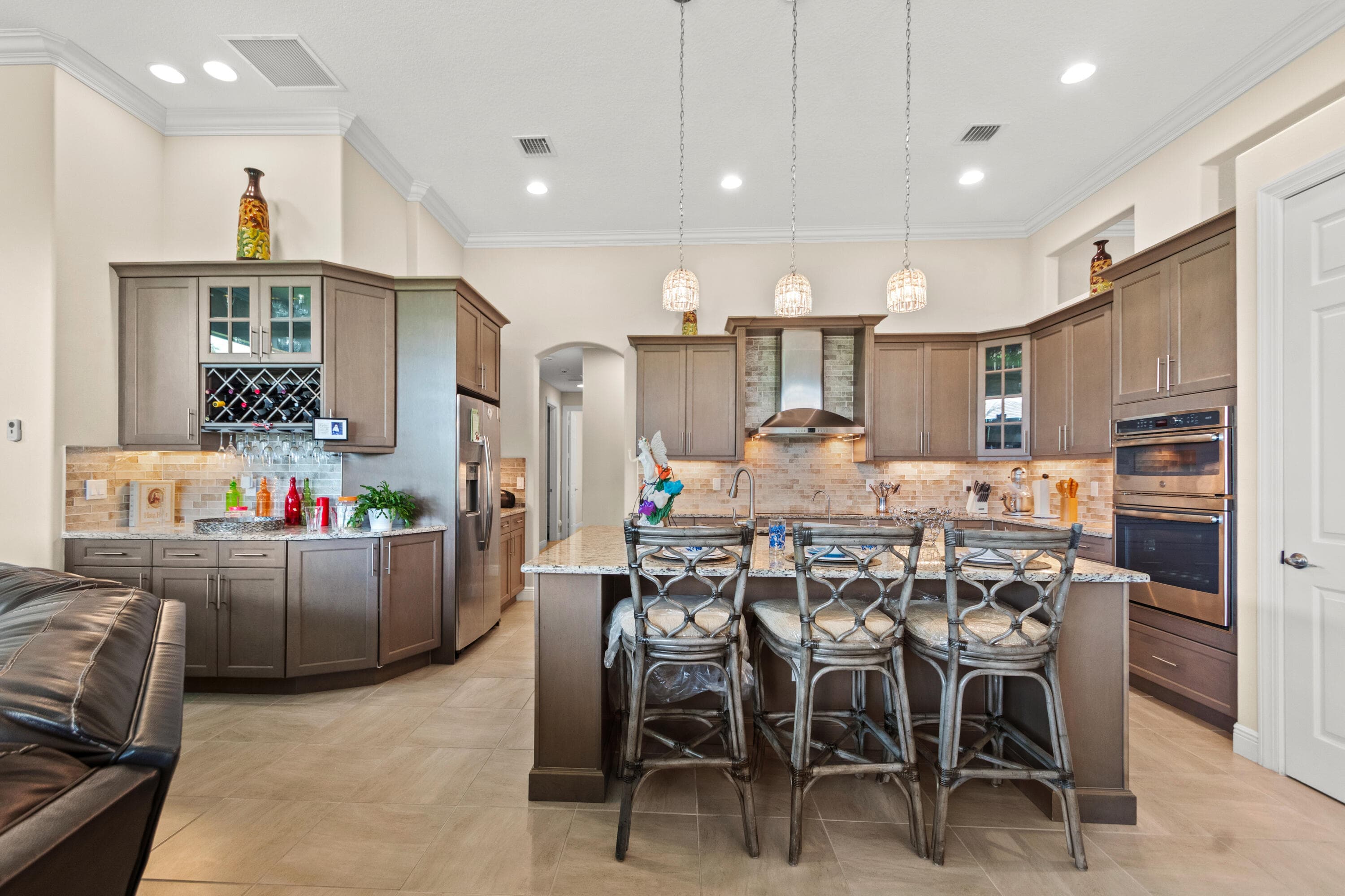 4405 65th Drive, Vero Beach, FL 32967 — photo 4 of 43