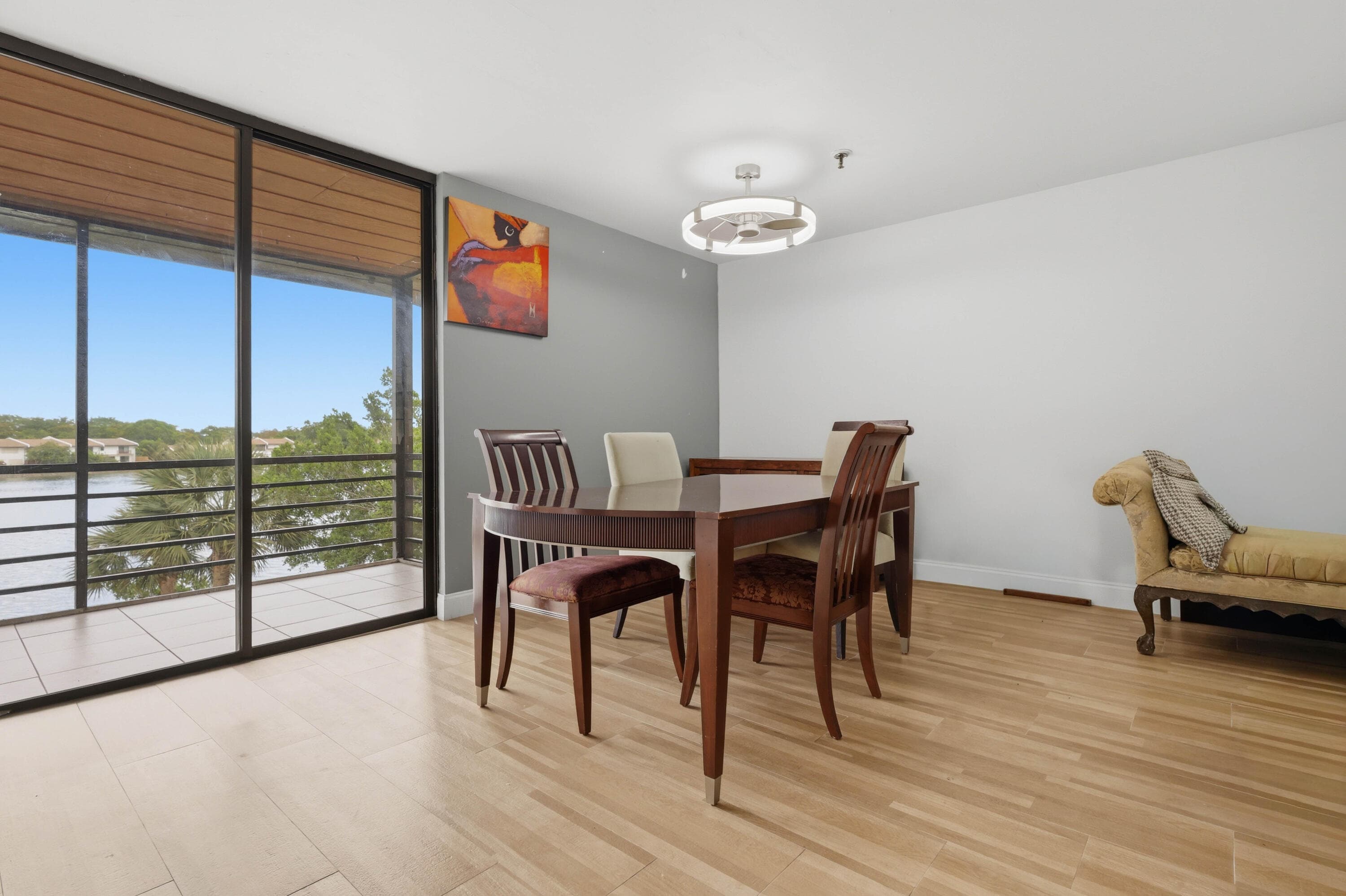 661 NE 195th Street 310, Miami, FL 33179 — photo 3 of 19