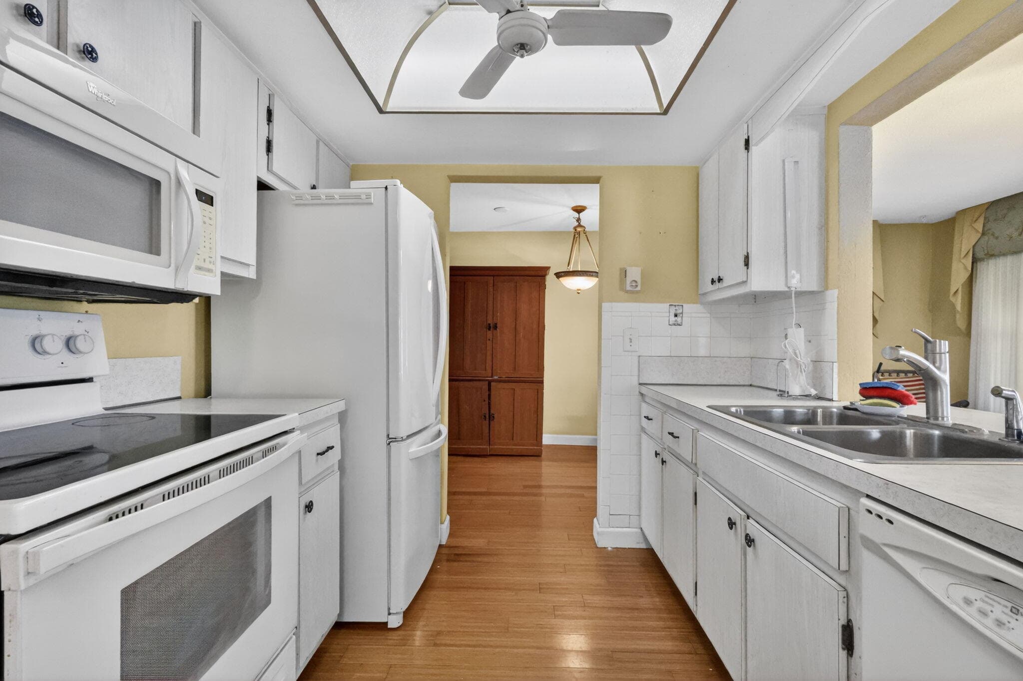 1104 W Ocean Avenue, Boynton Beach, FL 33426 — photo 19 of 37