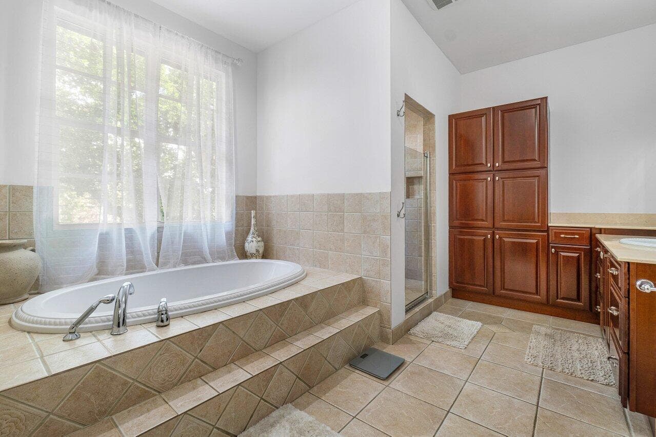 783 Toledo Drive, Boca Raton, FL 33432 — photo 23 of 57