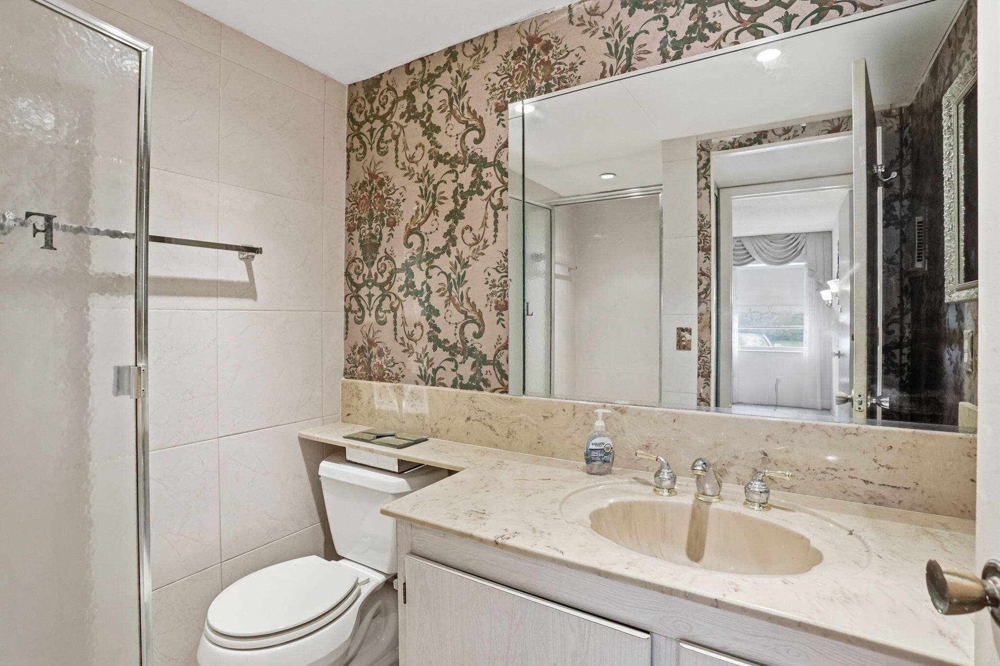 100 Flanders C, Delray Beach, FL 33484 — photo 18 of 39