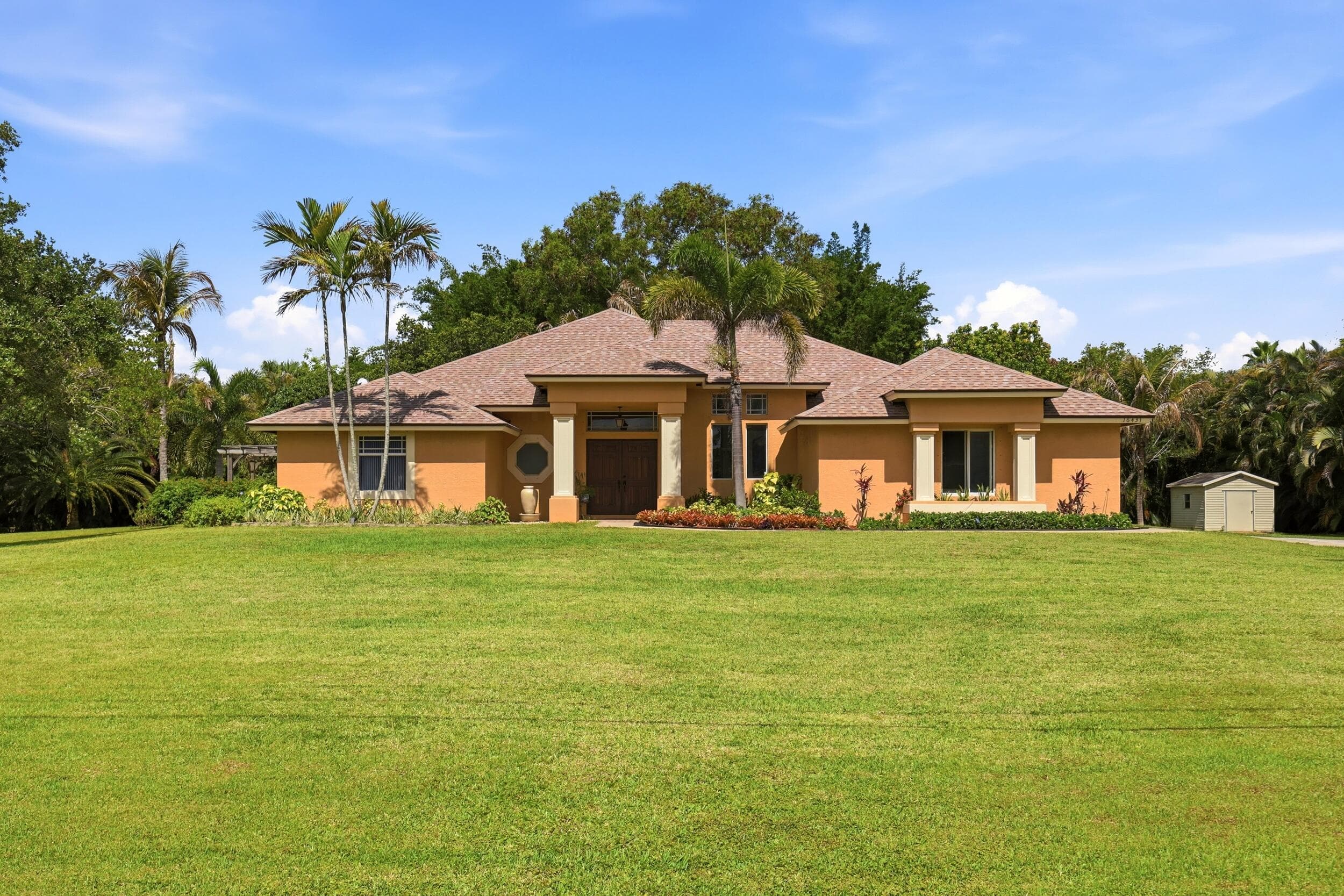 16431 N 77th Trail N 16431, Palm Beach Gardens, FL 33418 — photo 1 of 40