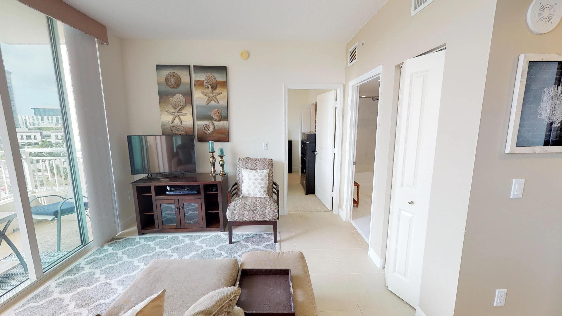 480 Hibiscus Street 835, West Palm Beach, FL 33401 — photo 8 of 37