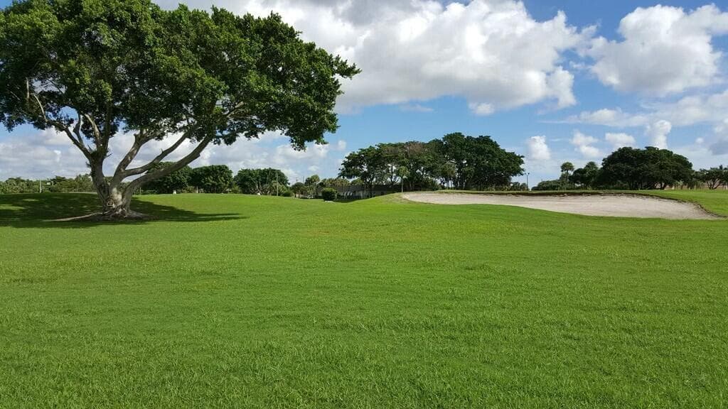 548 Burgundy L, Delray Beach, FL 33484 — photo 30 of 34