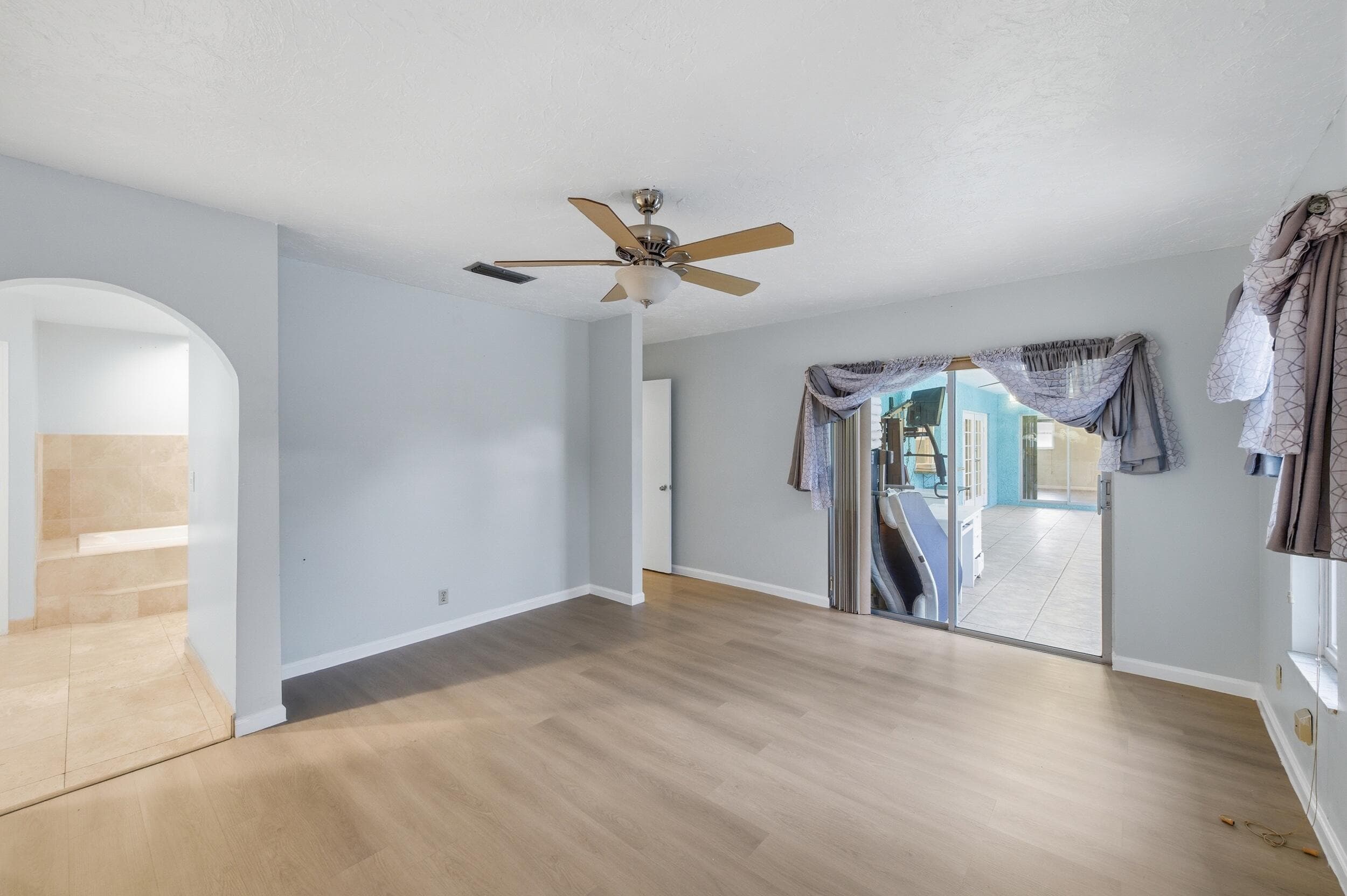 4430 Gardenia Drive, Palm Beach Gardens, FL 33410 — photo 17 of 49