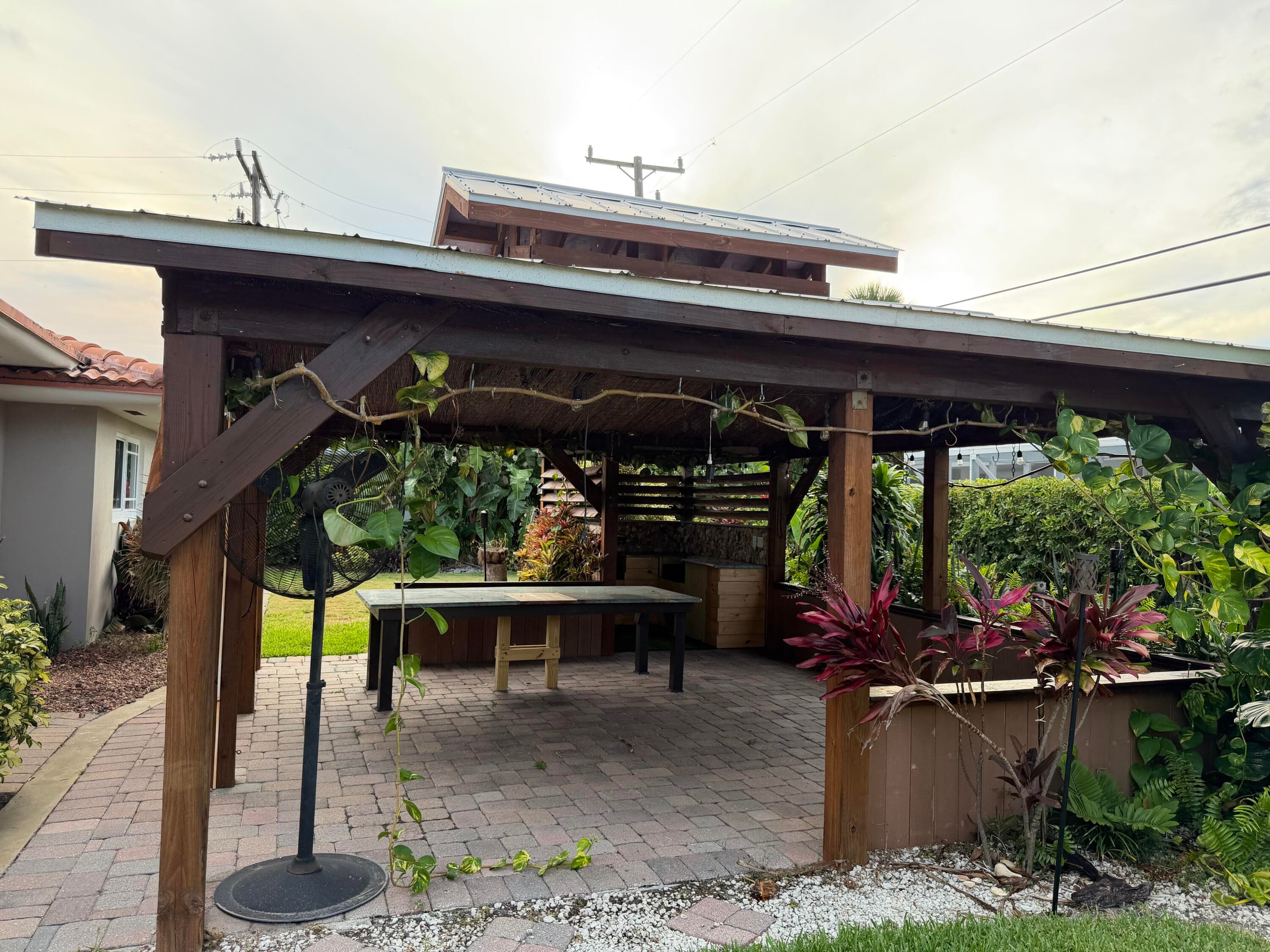 1140 Morse Boulevard, Singer Island, FL 33404 — photo 3 of 34