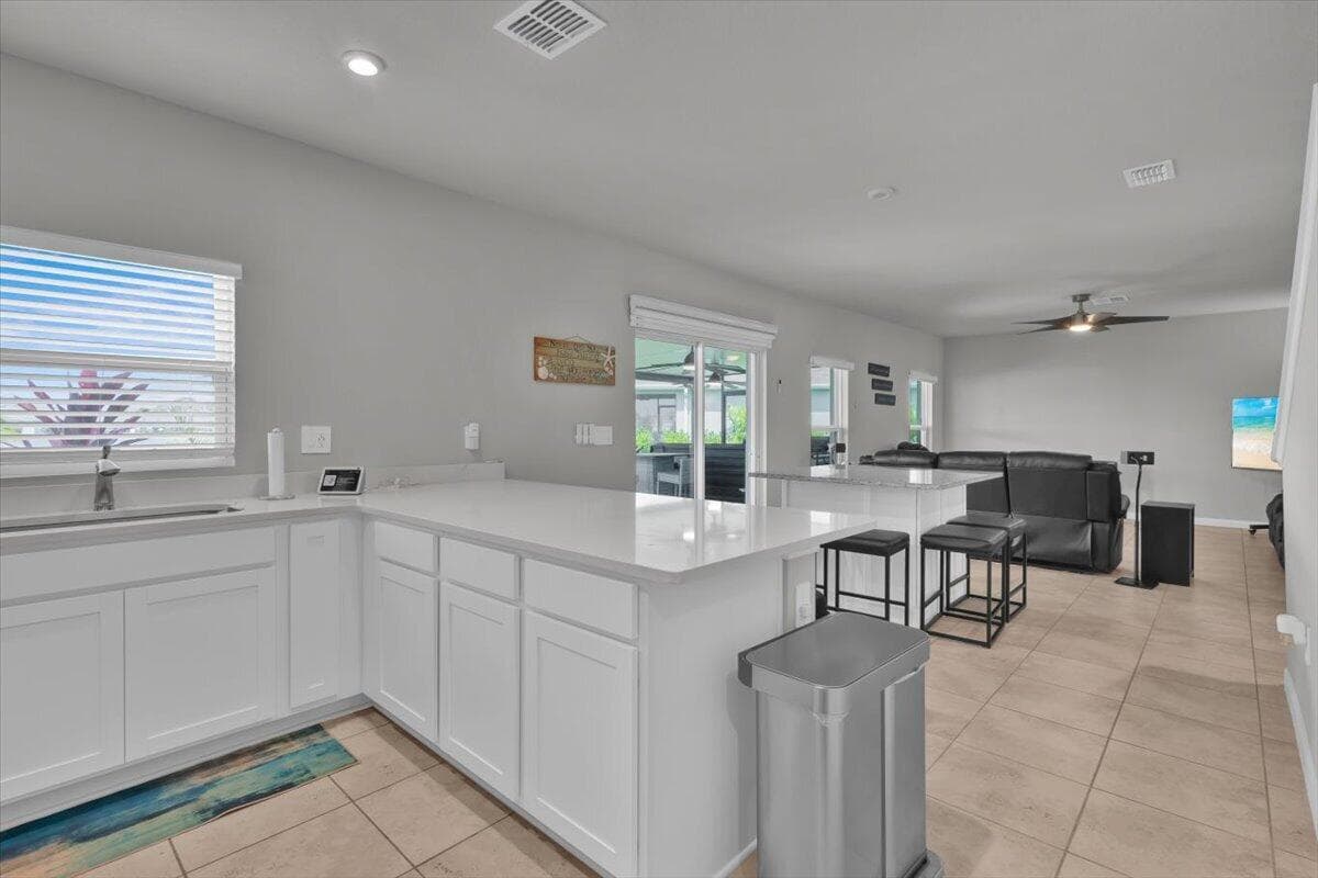 102 Pummelo Place, Fort Pierce, FL 34981 — photo 11 of 38