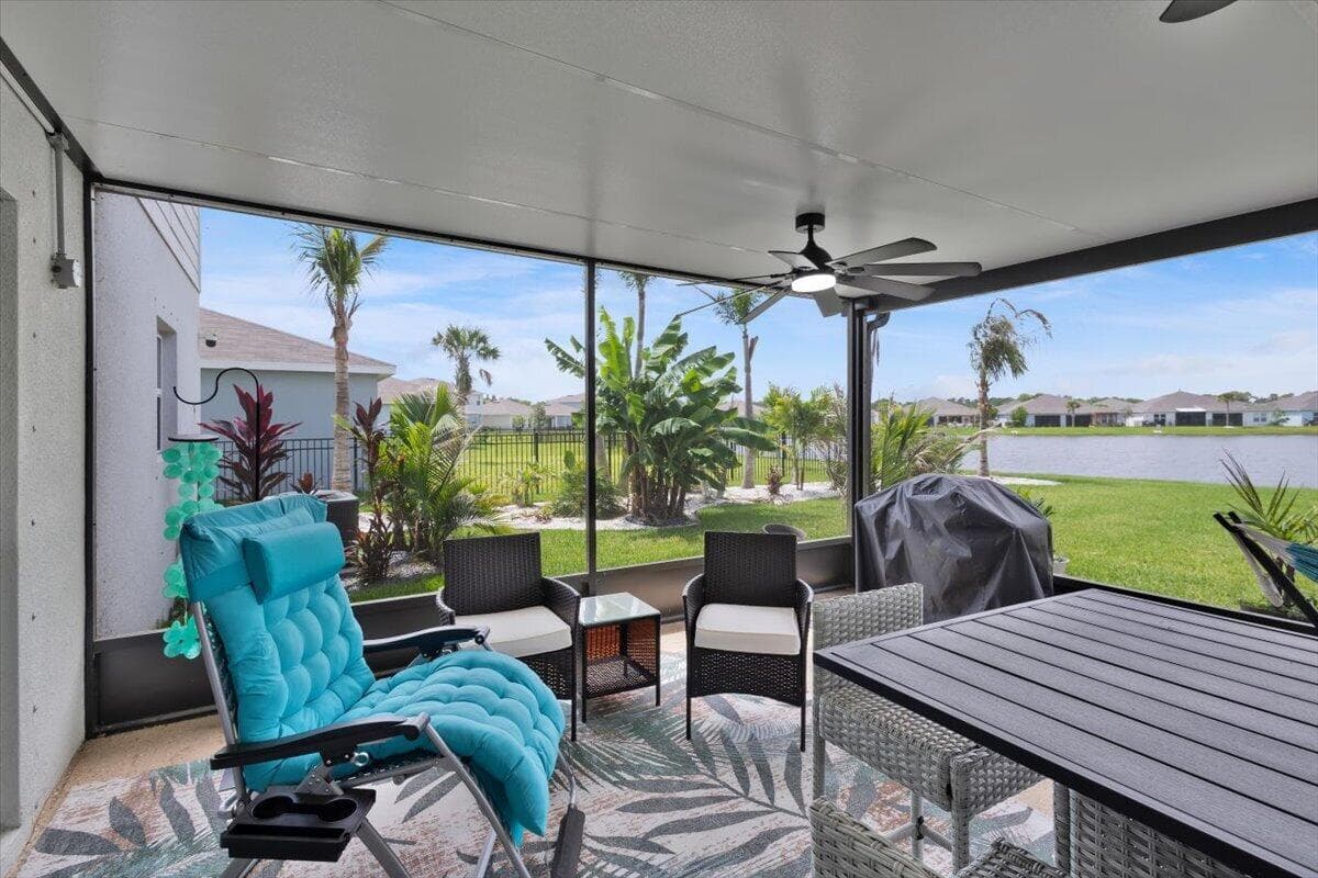 102 Pummelo Place, Fort Pierce, FL 34981 — photo 13 of 38